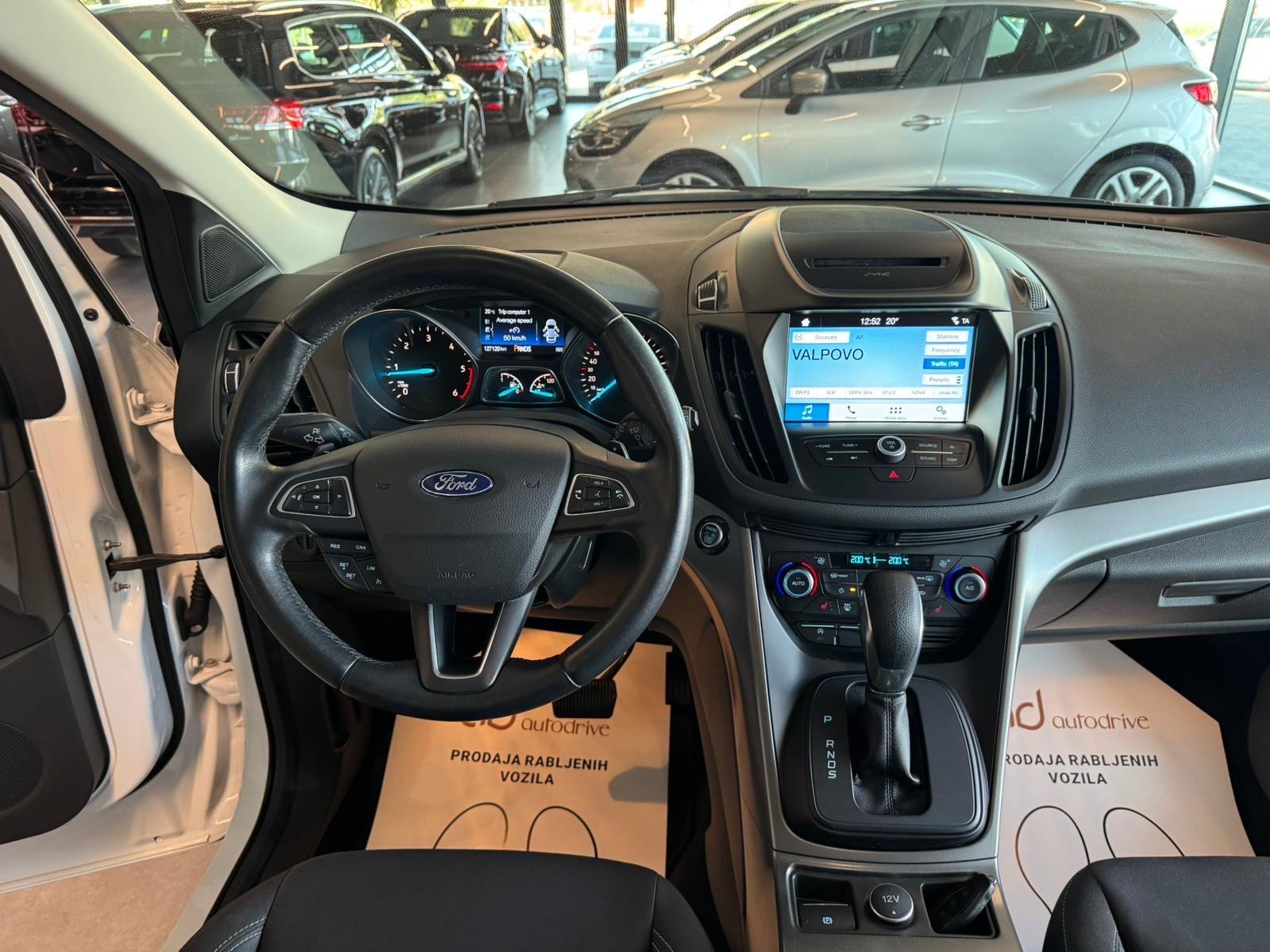 Ford Kuga 1.5 TDCi KLIMA • TEMPOMAT • LEASING RATA VEĆ OD: 354,00 €, fotografija 17