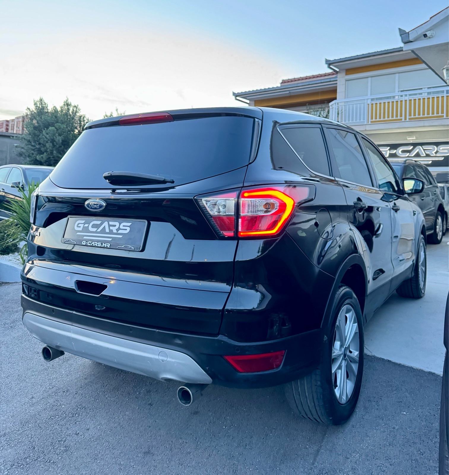 Ford Kuga 1,5 TDCi —Mod 2019—110tkm—REG.GOD.DANA—AMBIENT—NAVI—JAMSTVO!, fotografija 9