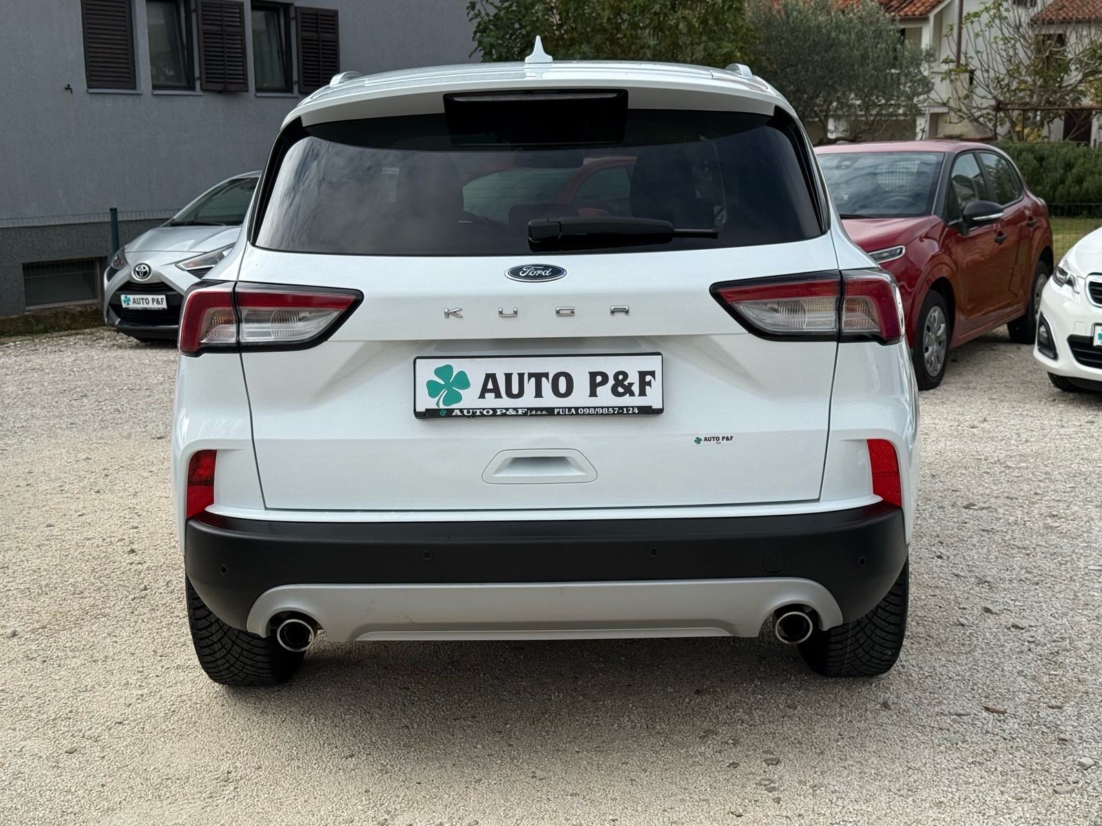FORD Kuga 1.5 TDCi Titanium *120 ks+sva oprema+registracija 11/2026., fotografija 7