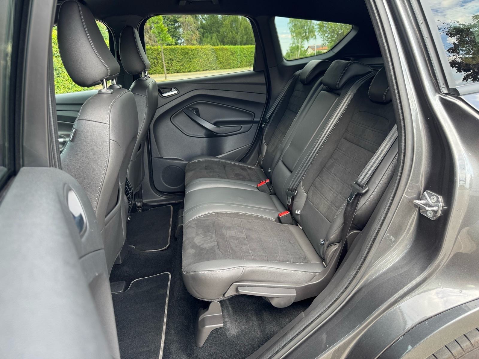 Ford Kuga 1.5tdci ST Line•FULL•Veliki servis•Reg. 5/27•, fotografija 14
