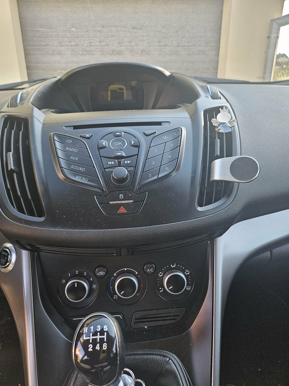 Ford Kuga 2.0 4WD, fotografija 8