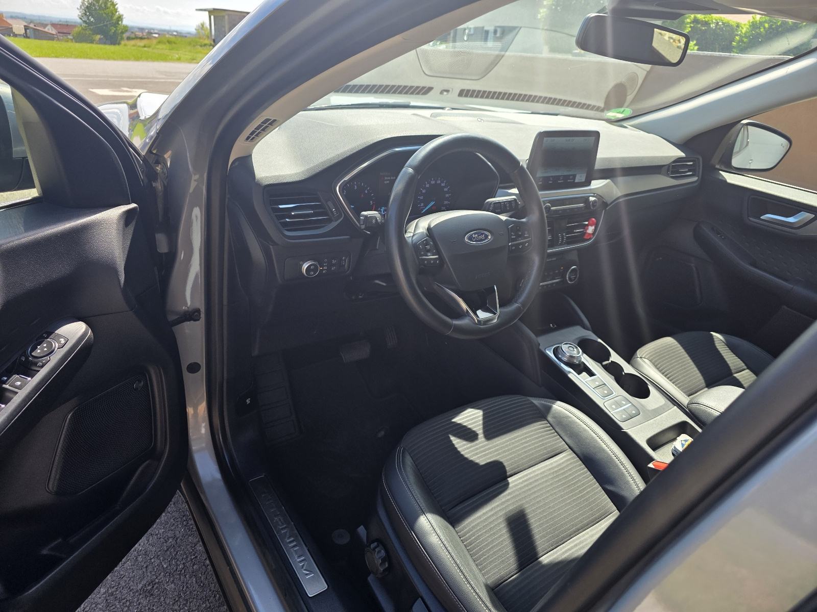 Ford Kuga 2,0 EcoBlue automatik TITANIUM LEASING R1 SERVISNA, fotografija 7