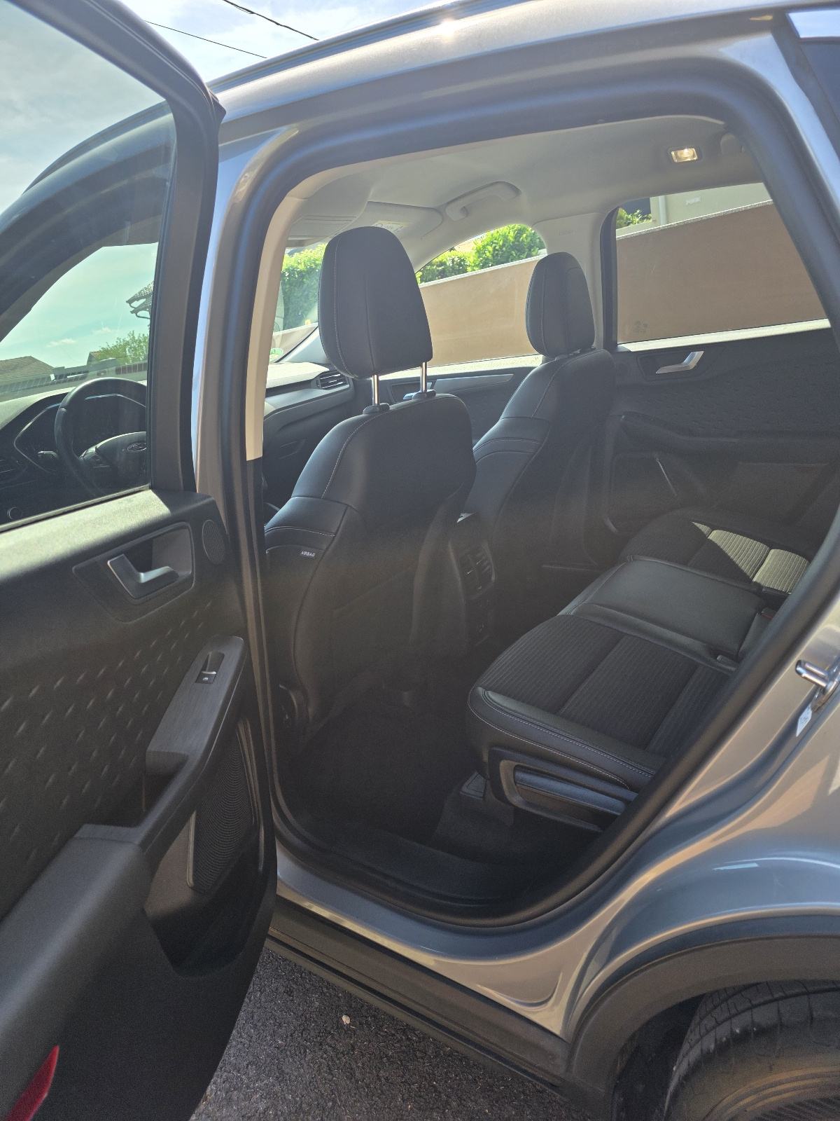 Ford Kuga 2,0 EcoBlue automatik TITANIUM LEASING R1 SERVISNA, fotografija 8