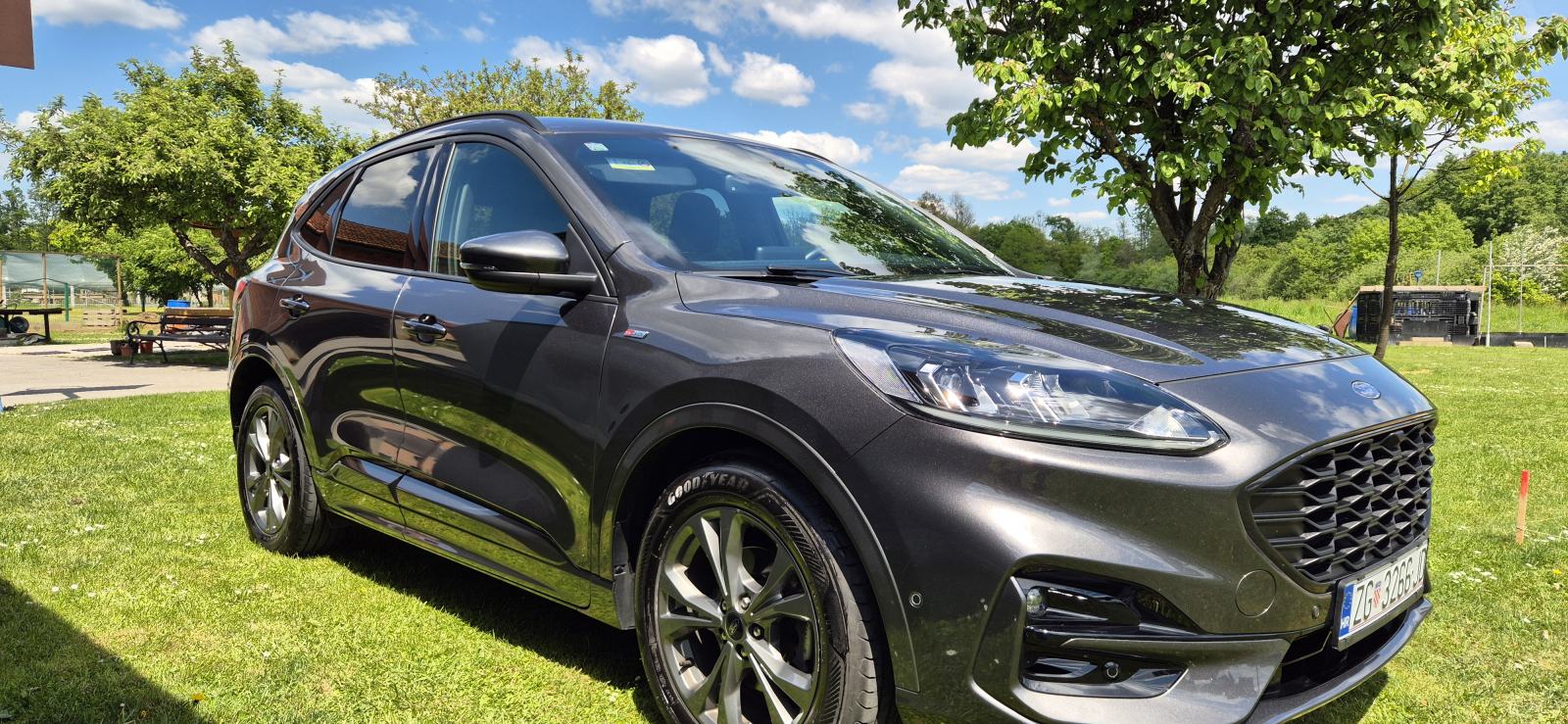 Ford Kuga 2.0 EcoBlue mHEV ST-Line, fotografija 4