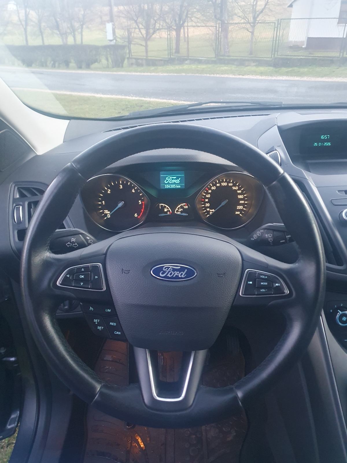 Ford Kuga 2.0 TDCI, 109tkm, fotografija 8