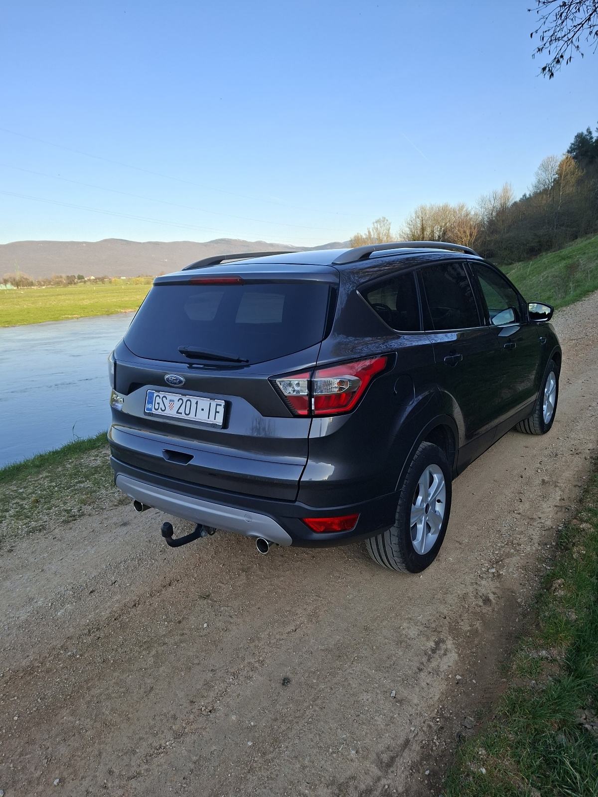 Ford Kuga 2.0 TDCI, 109tkm, fotografija 5