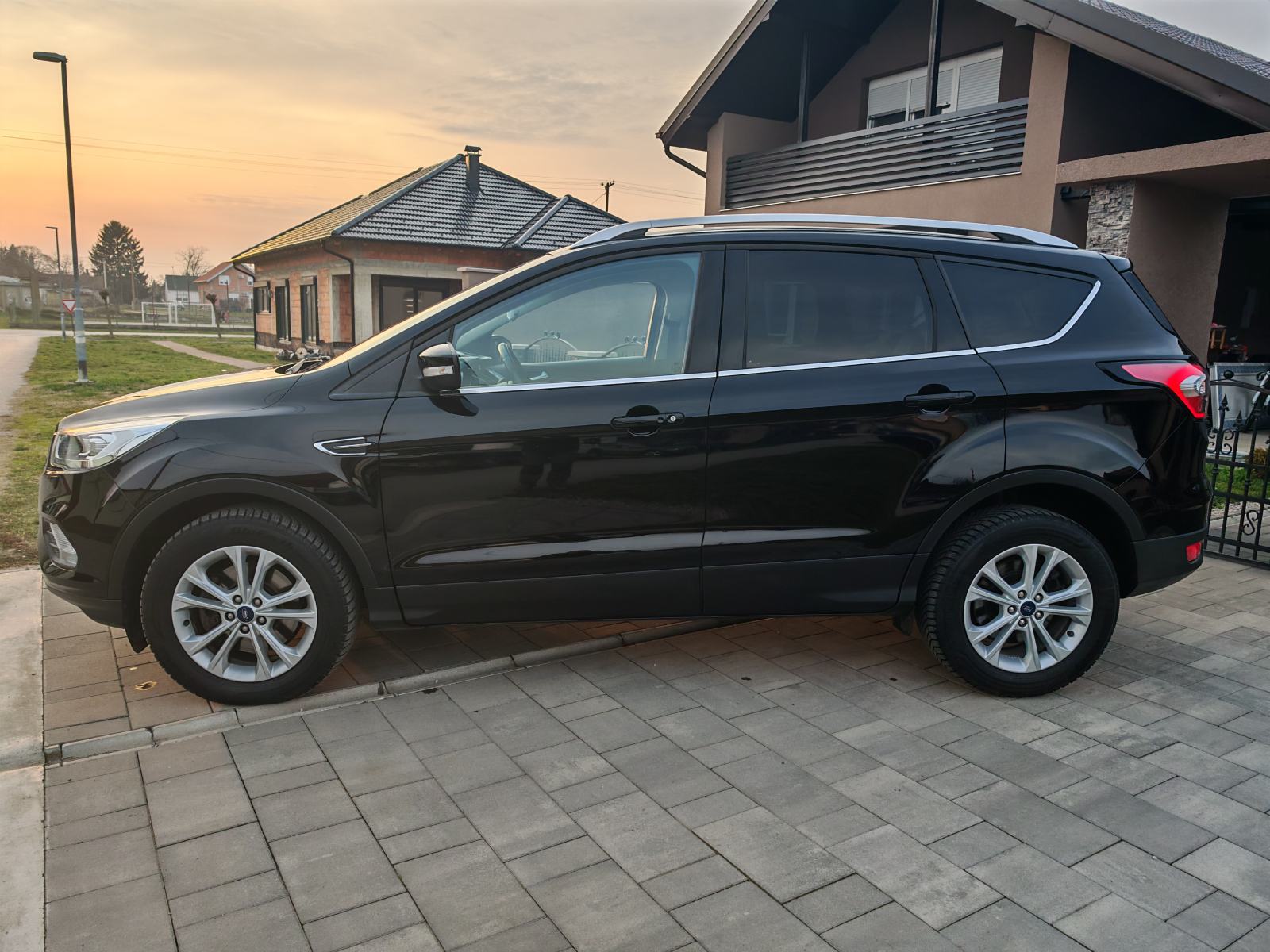 FORD KUGA 2.0 TDCI 150KS 6 BRZINA TITANIUM SERVISNA KPL.FORD, fotografija 5