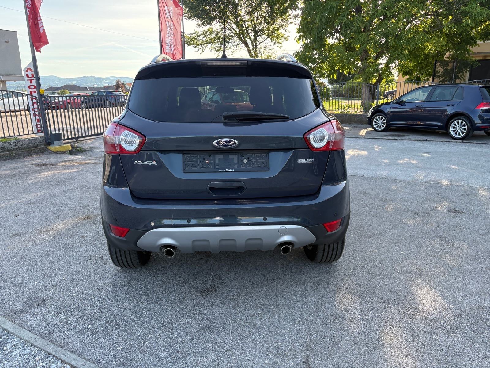 Ford Kuga 2,0 TDCI 4x4/GRIJ.SJED/KEYLESS/V.SERVIS/TOP STANJE!, pogled izvana - slika 4