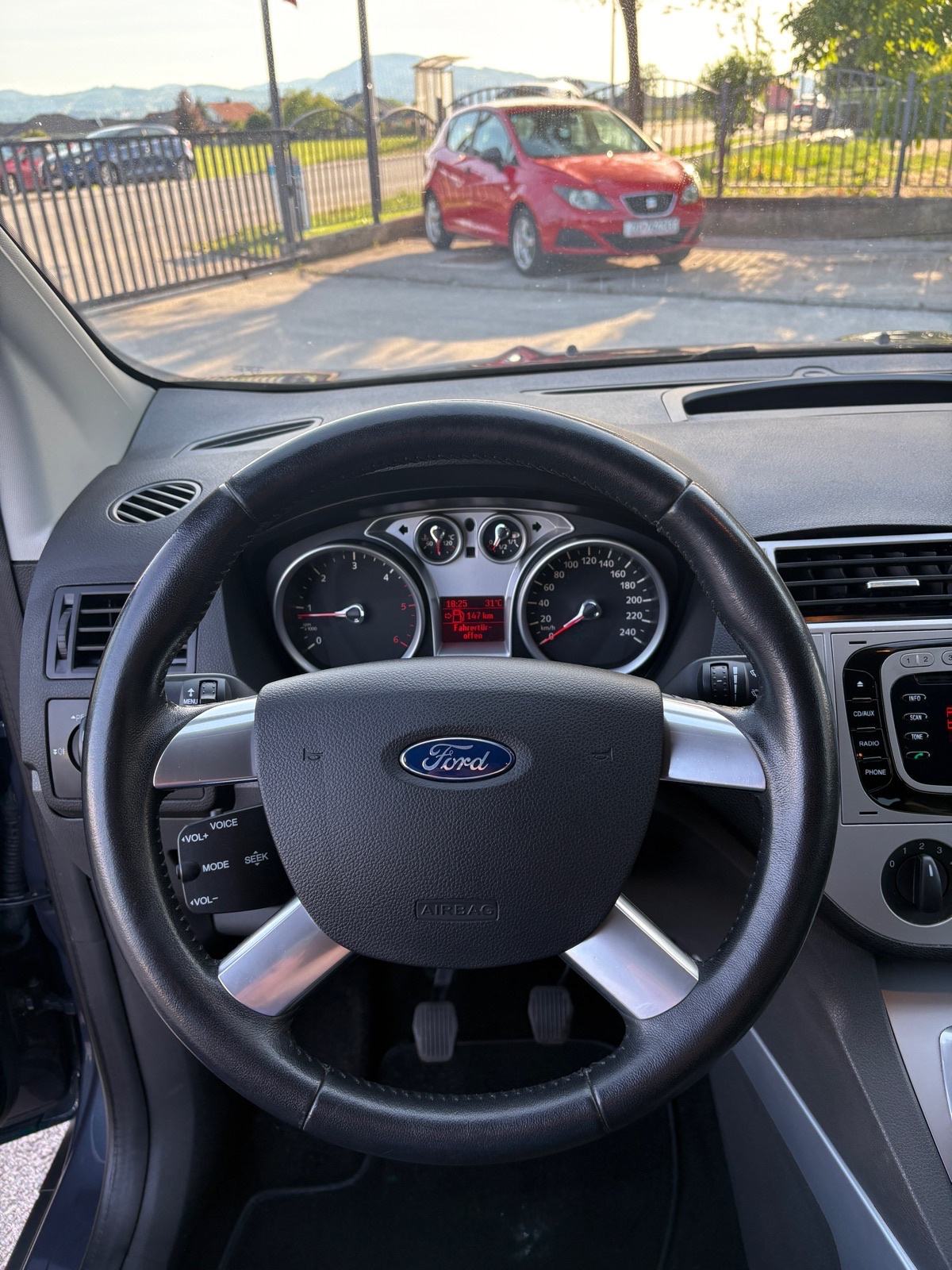 Ford Kuga 2,0 TDCI 4x4/GRIJ.SJED/KEYLESS/V.SERVIS/TOP STANJE!, fotografija 11