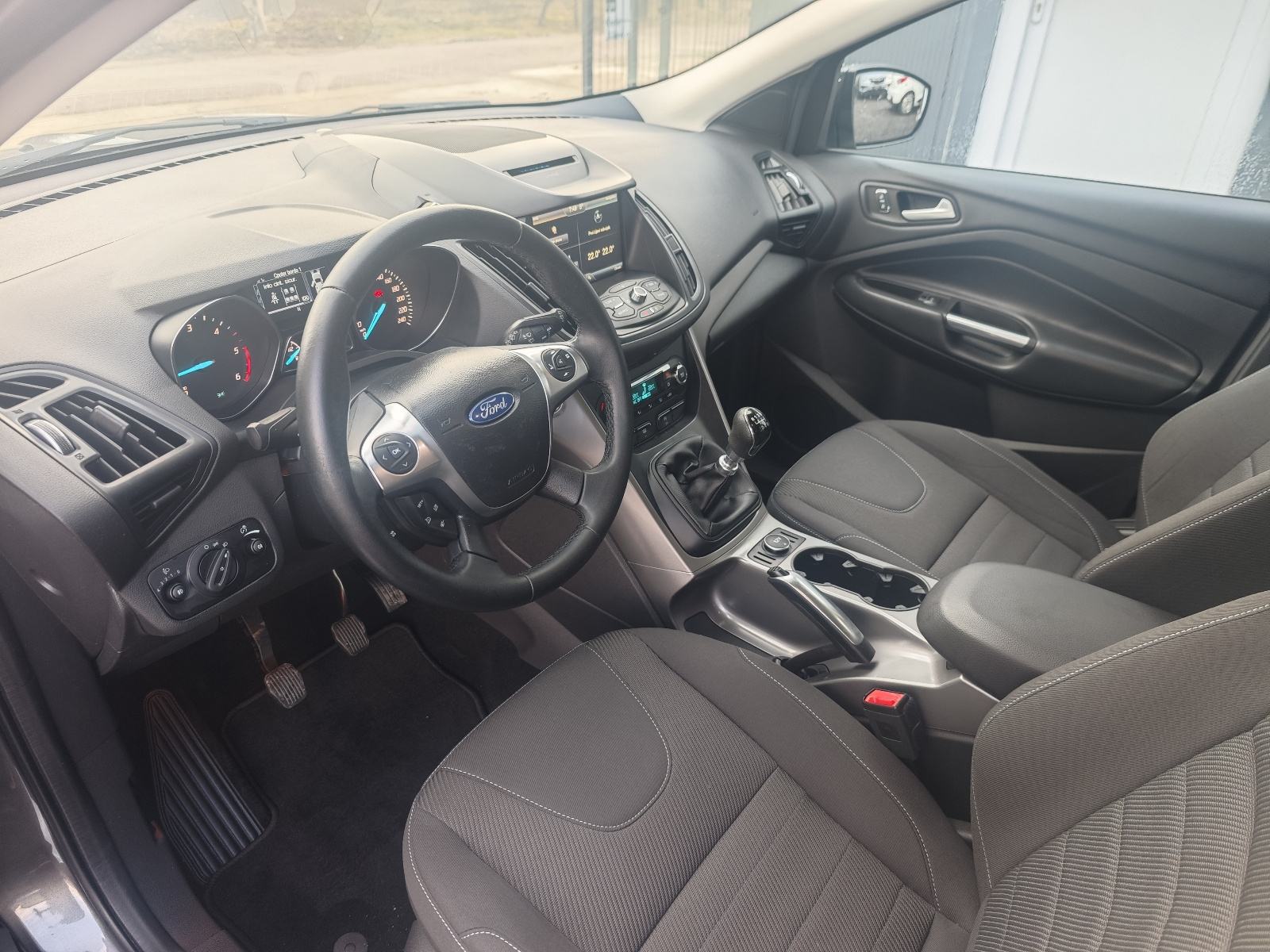 Ford Kuga 2,0 TDCI PLus- Jamstvo 12 mjeseci;Kartice;rate-, fotografija 13
