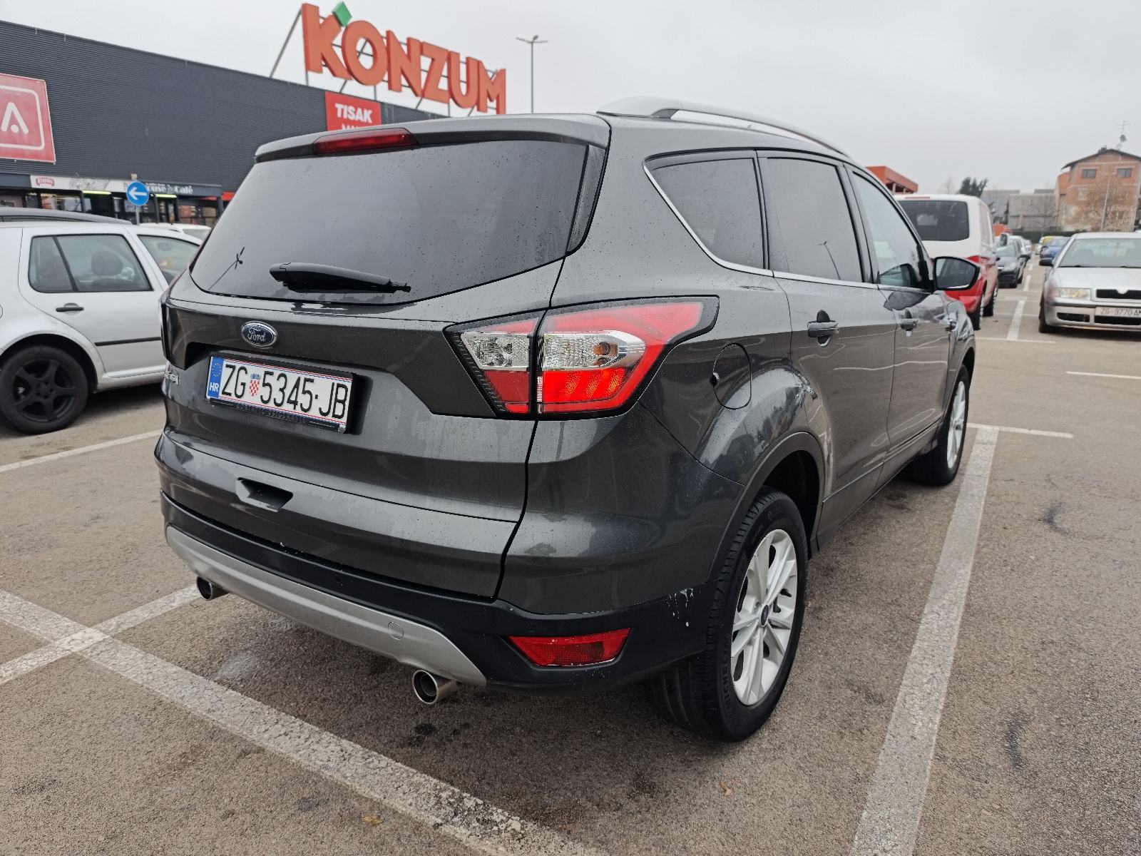 FORD KUGA 2,0TDCI AUTOMATIK EURO 6 NIKAD U SUDARU...., pogled izvana - slika 2