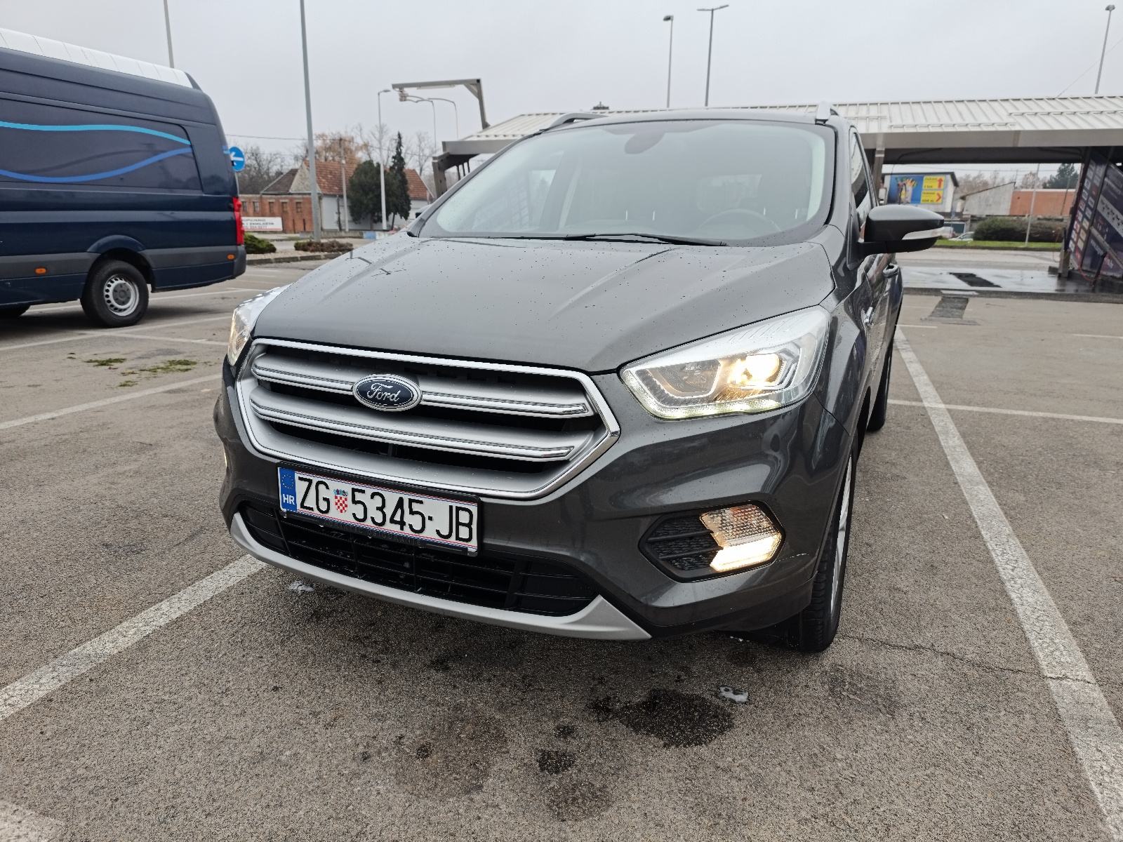 FORD KUGA 2,0TDCI AUTOMATIK EURO 6 NIKAD U SUDARU...., pogled izvana - slika 4