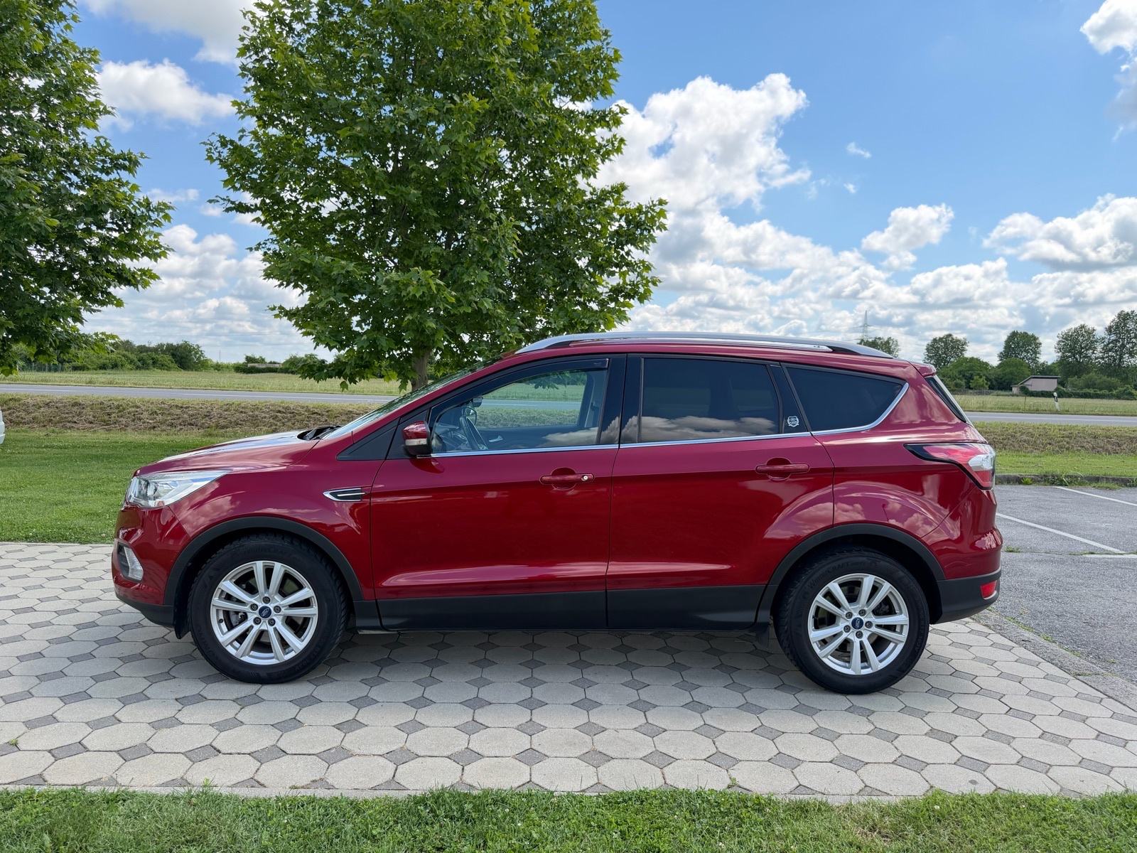 Ford Kuga 2,0 TDCi Titanium, fotografija 6