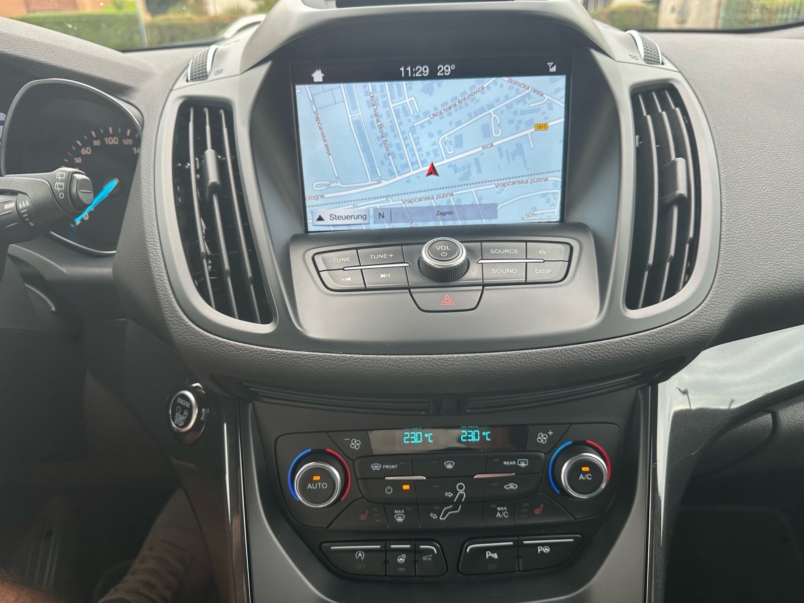 Ford Kuga 2,0 TDCI ST-LINE 4 WD POWERSHIFT AUTOMATIK, fotografija 10