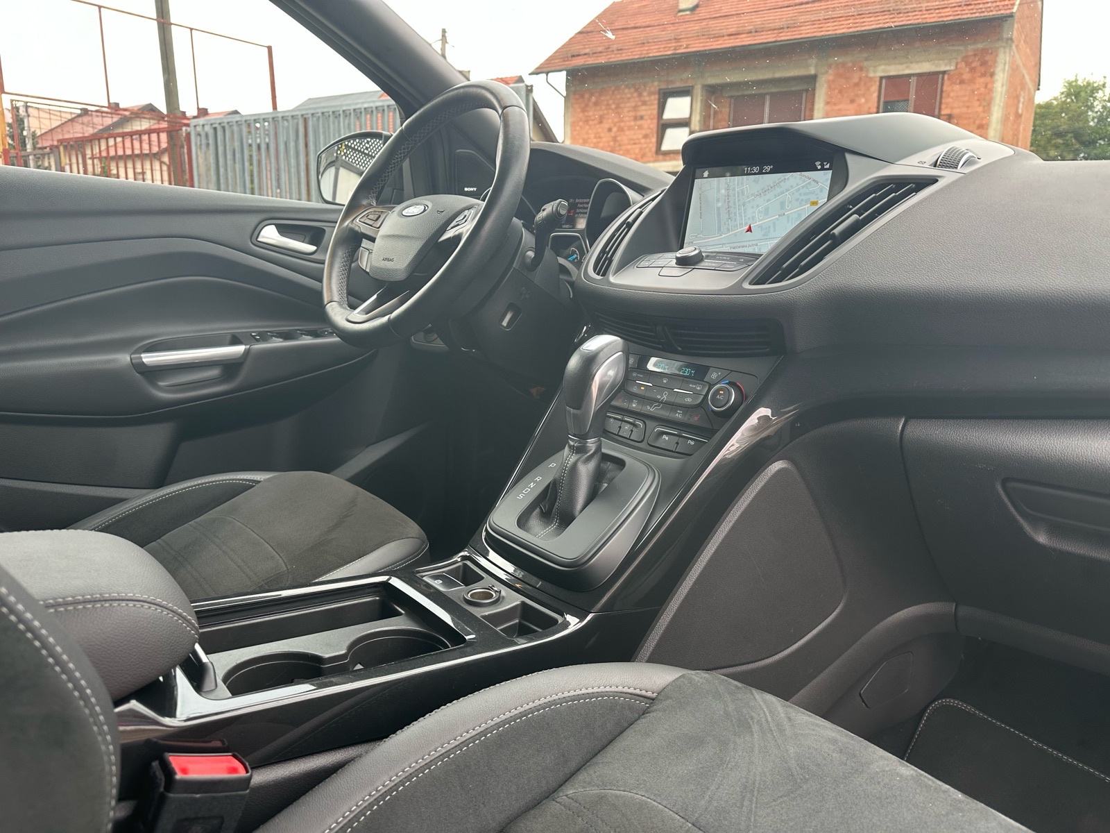 Ford Kuga 2,0 TDCI ST-LINE 4 WD POWERSHIFT AUTOMATIK, fotografija 14