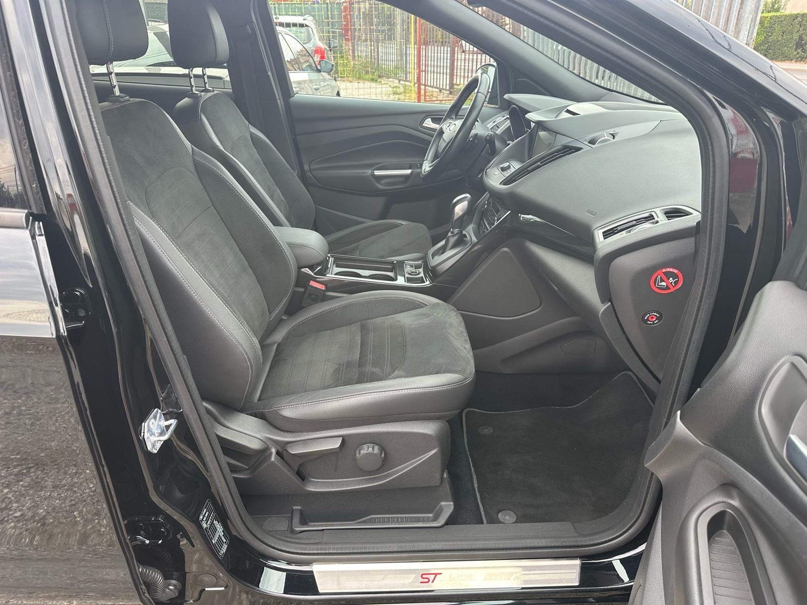 Ford Kuga 2,0 TDCI ST-LINE 4 WD POWERSHIFT AUTOMATIK, fotografija 15