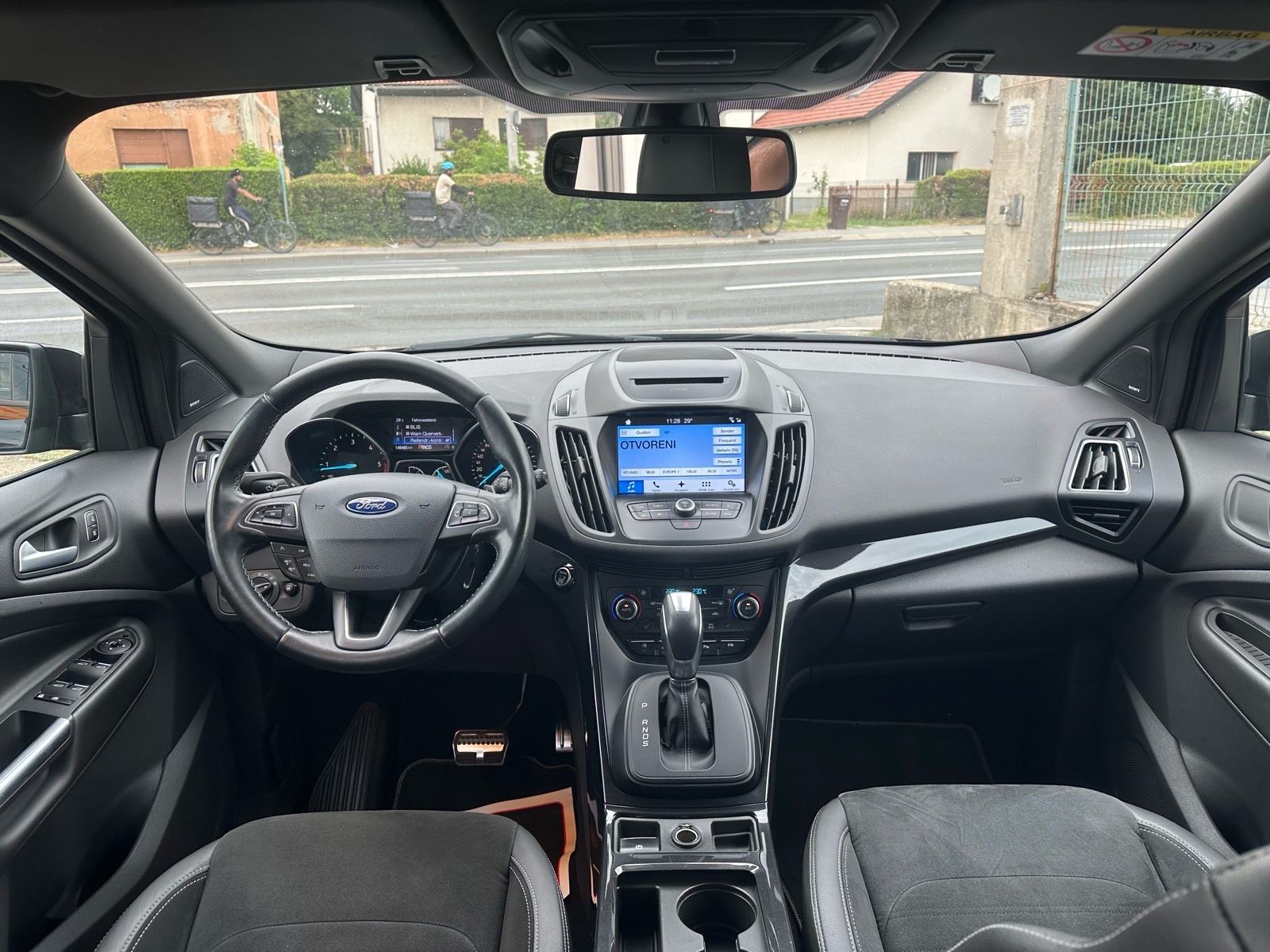 Ford Kuga 2,0 TDCI ST-LINE 4 WD POWERSHIFT AUTOMATIK, fotografija 8