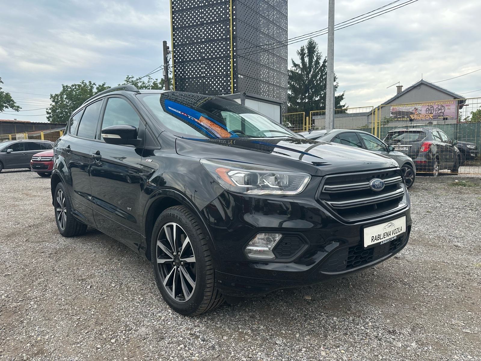 Ford Kuga 2,0 TDCI ST-LINE 4 WD POWERSHIFT AUTOMATIK, fotografija 6