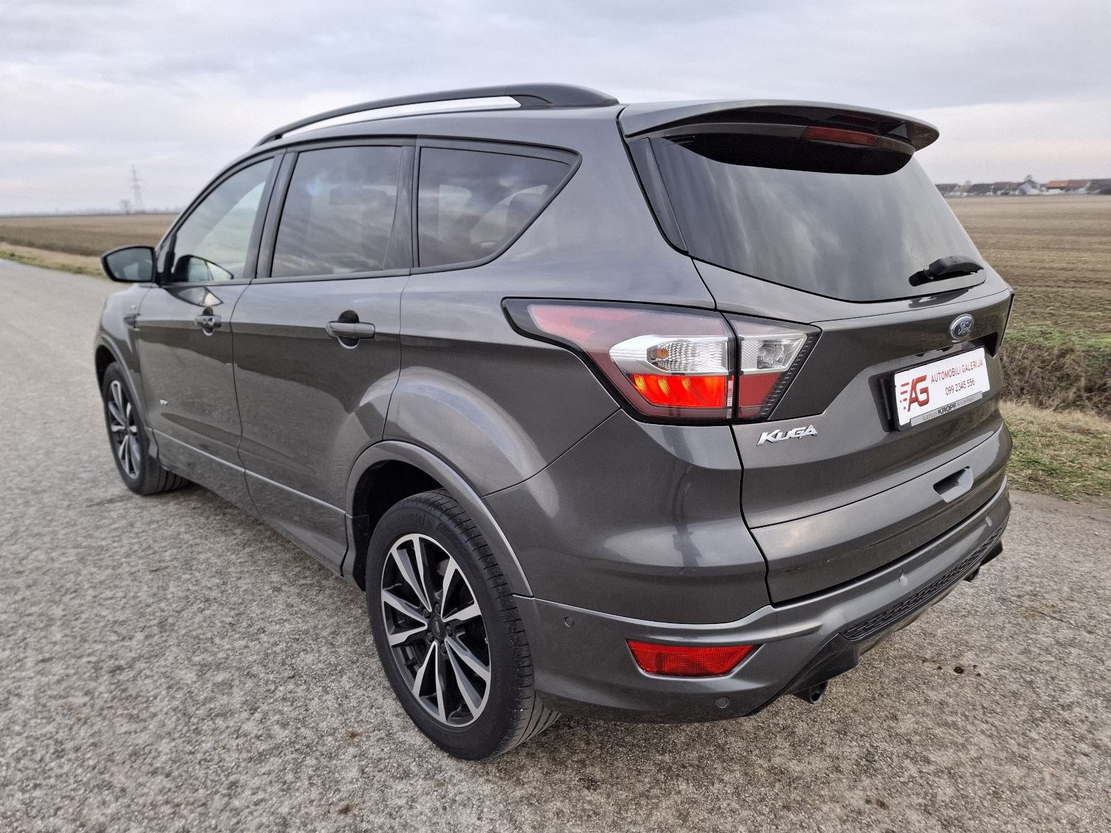 FORD KUGA 2,0 TDCi ST-LINE, AUTOMATIK, AWD, fotografija 6
