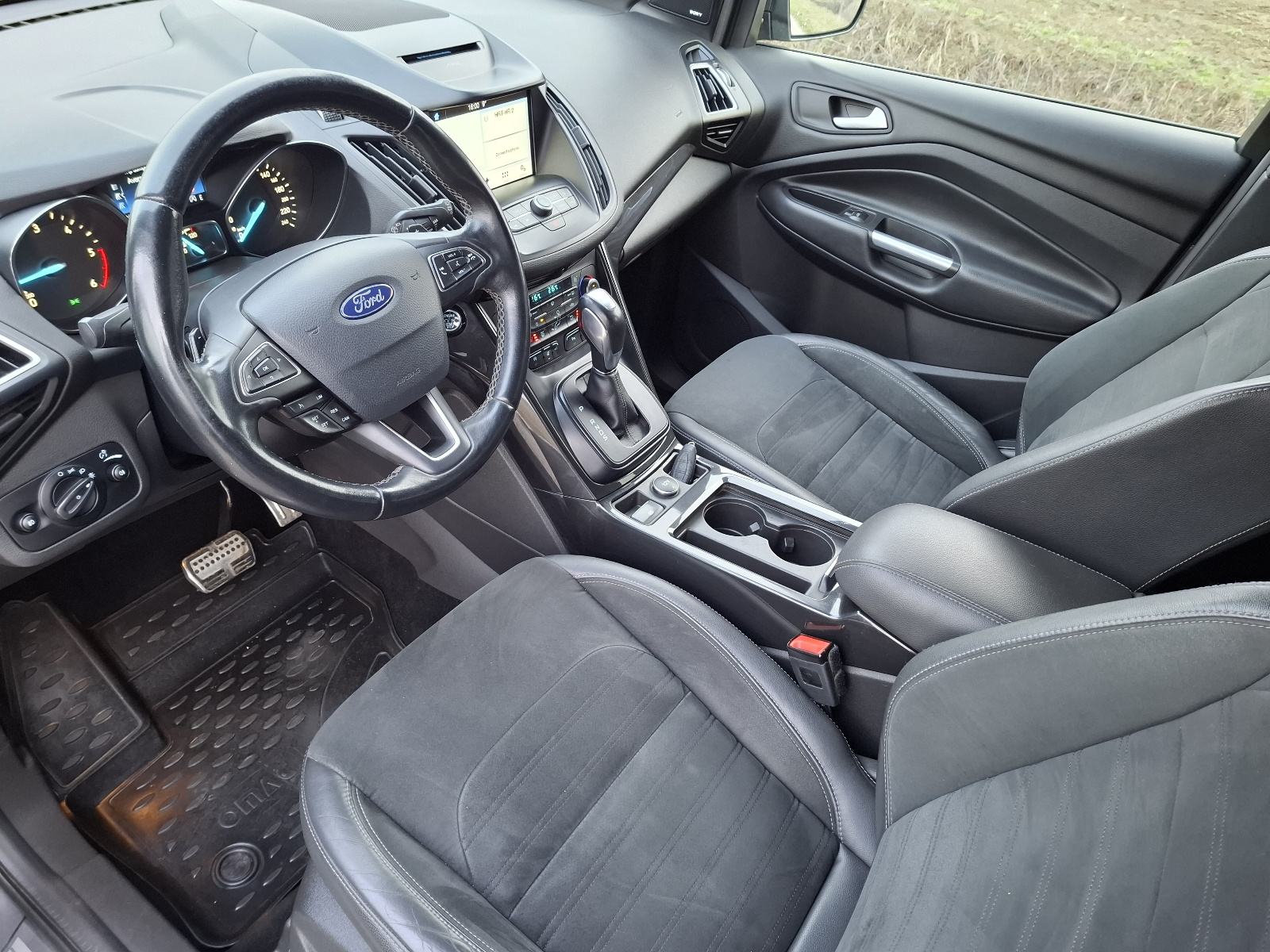 FORD KUGA 2,0 TDCi ST-LINE, AUTOMATIK, AWD, fotografija 9