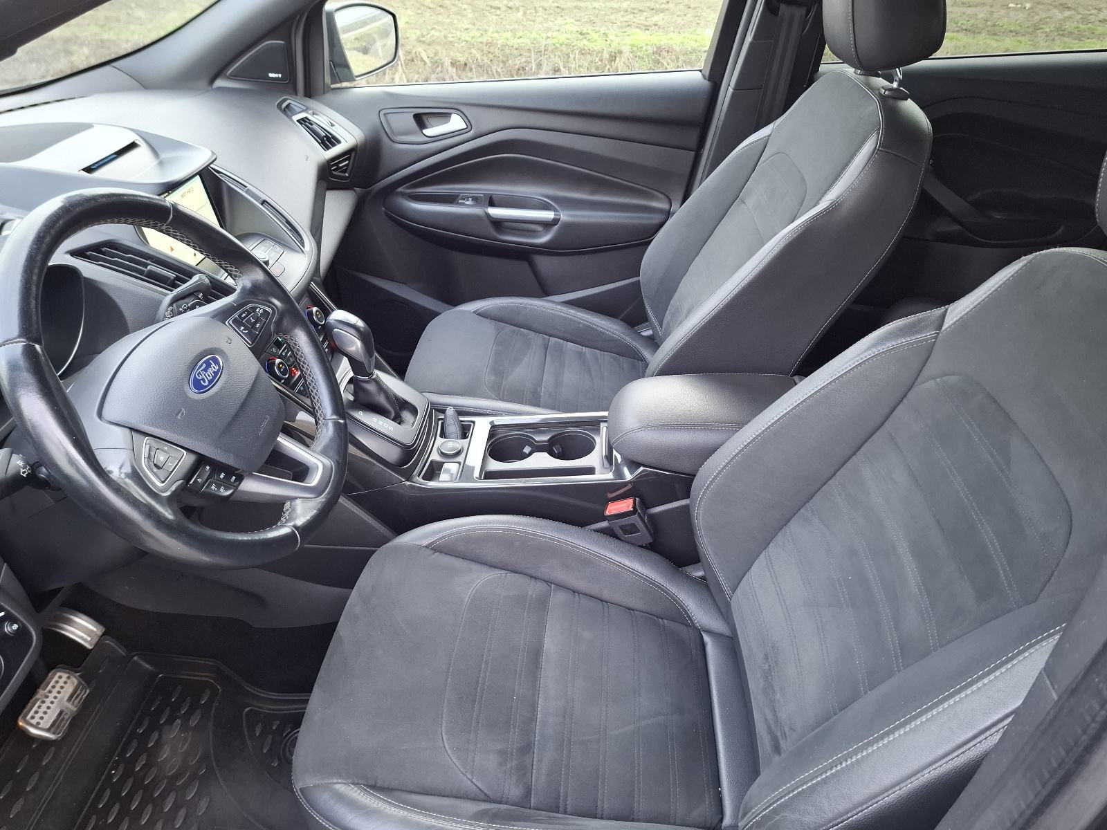 FORD KUGA 2,0 TDCi ST-LINE, AUTOMATIK, AWD, fotografija 10
