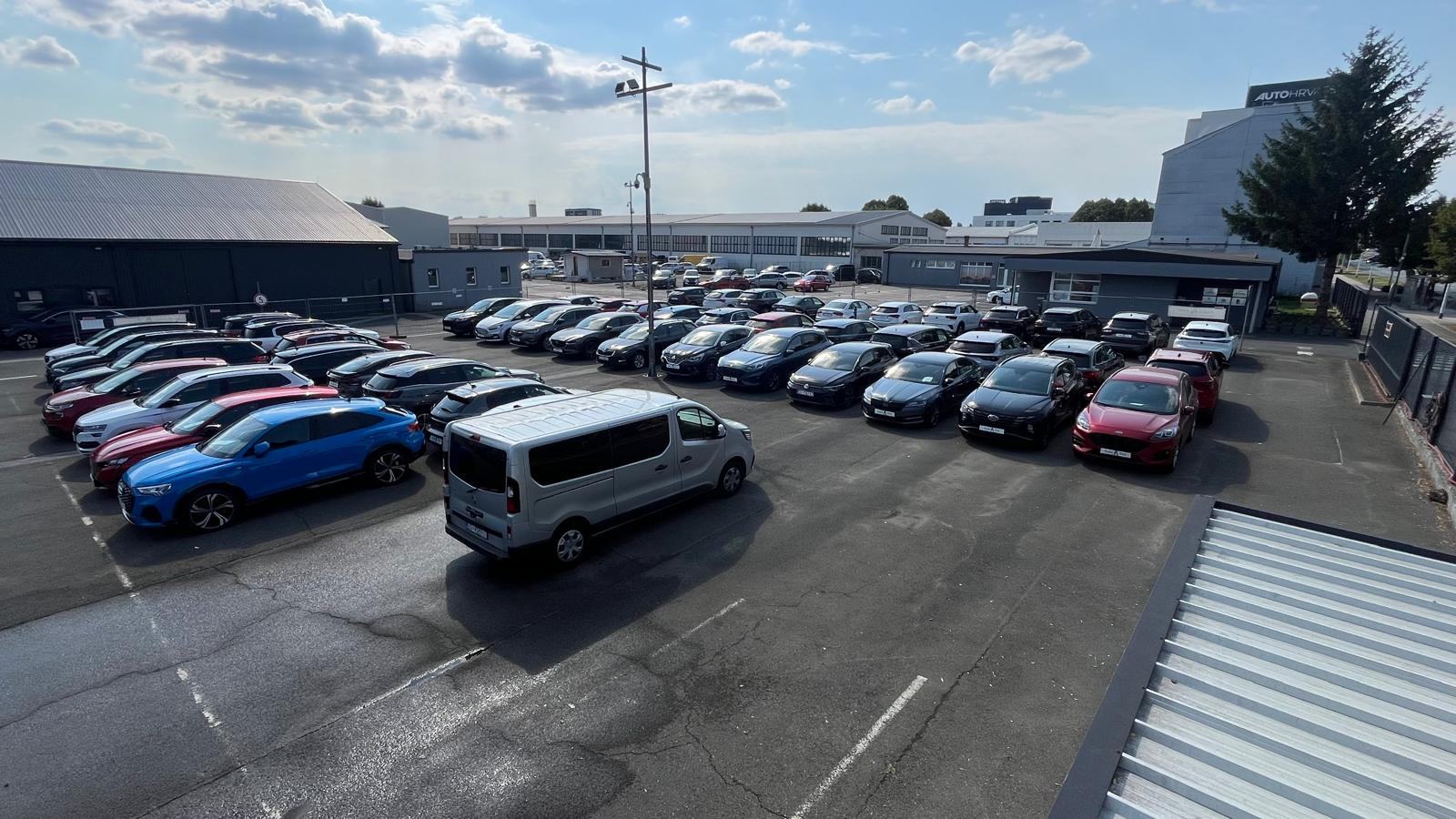Ford Kuga 2,5 FHEV ( FULL HIBRID) ST-LINE, VIRTUAL, JAMSTVO, PDV, fotografija 20