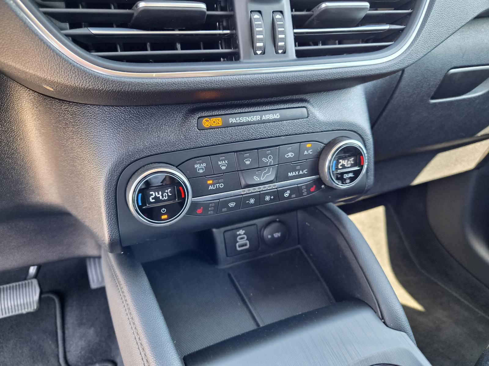 Ford Kuga 2,5 PHEV, 2022., TITANIUM, PLUG-IN HYBRID, AUTOMATIK, PDV, fotografija 19