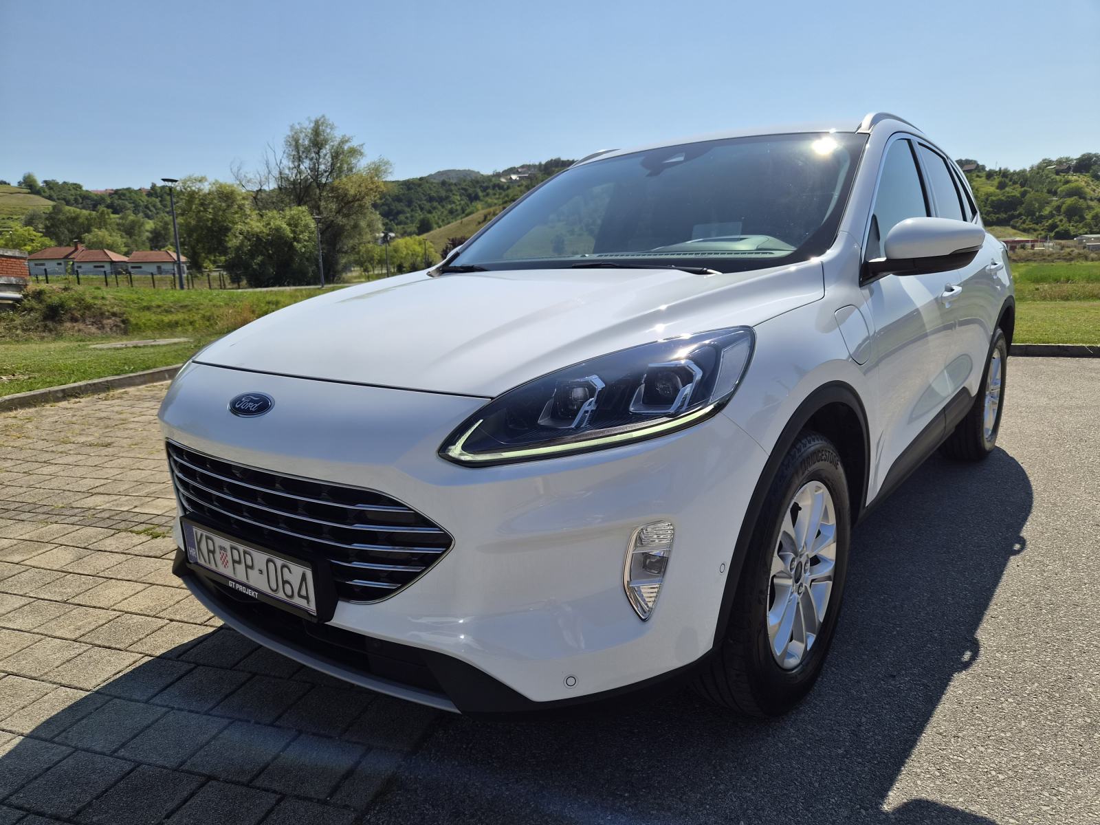 Ford Kuga 2,5 PHEV, 2022., TITANIUM, PLUG-IN HYBRID, AUTOMATIK, PDV, fotografija 13