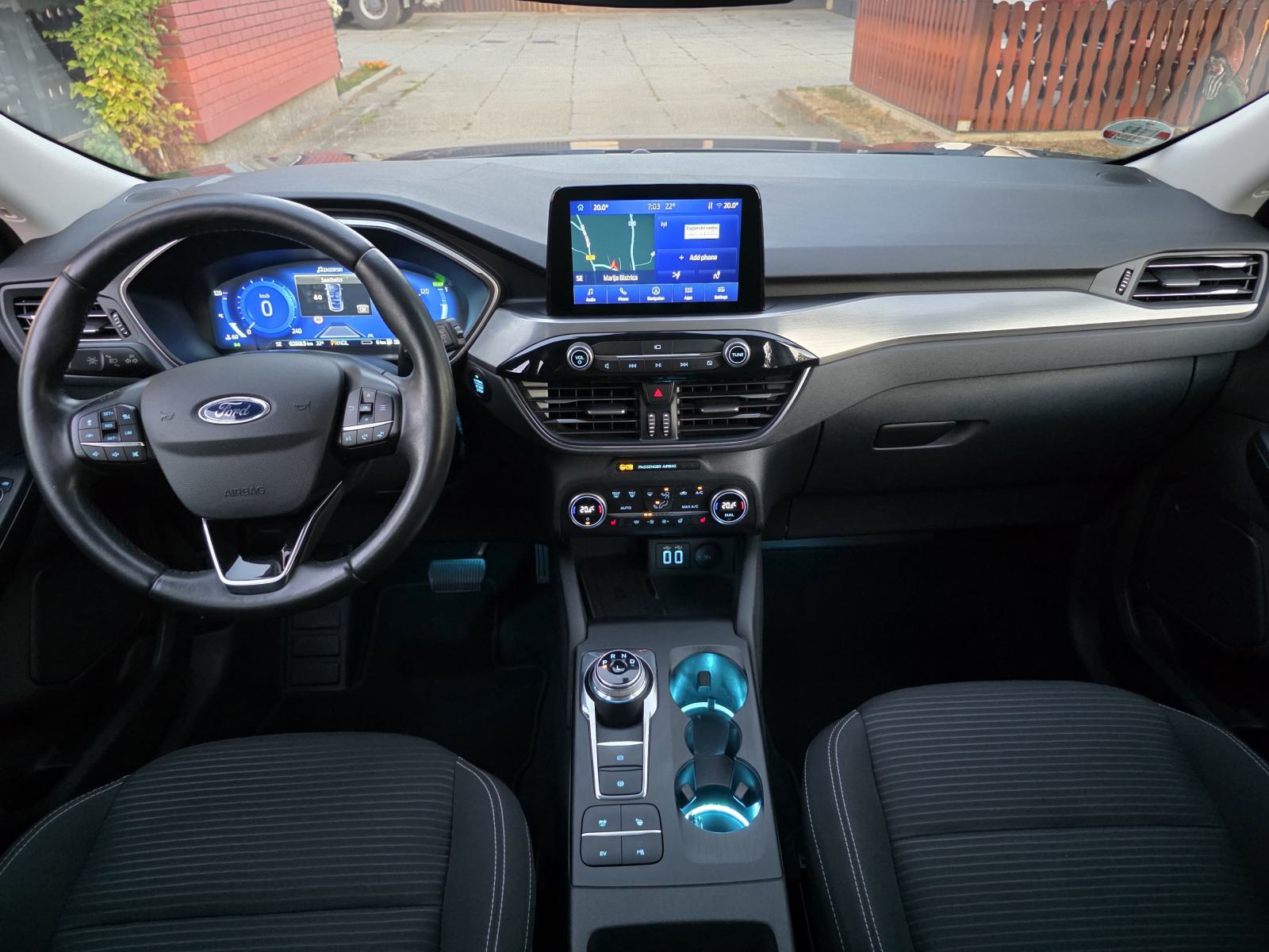 Ford Kuga 2.5 Plug in Hybrid Titanium *reg. godinu dana *besprijekoran, fotografija 16