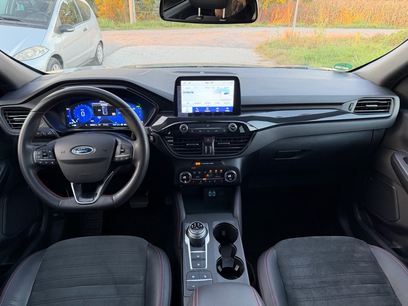 Ford Kuga 2,5 ST-line automatik, fotografija 9