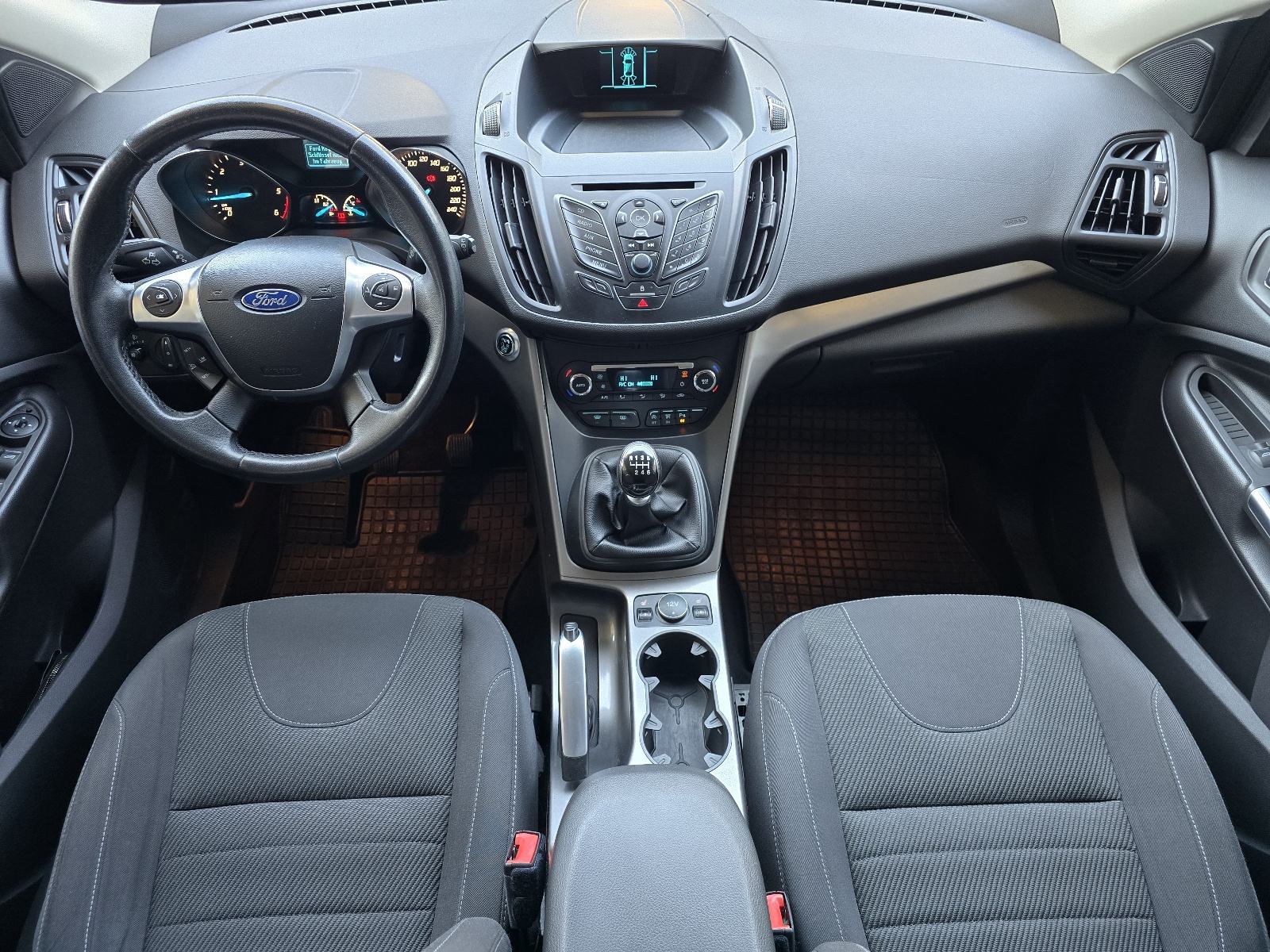 Ford Kuga 2,0 TDCi ⛔️SERVISIRAN+JAMSTVO⛔️, fotografija 10