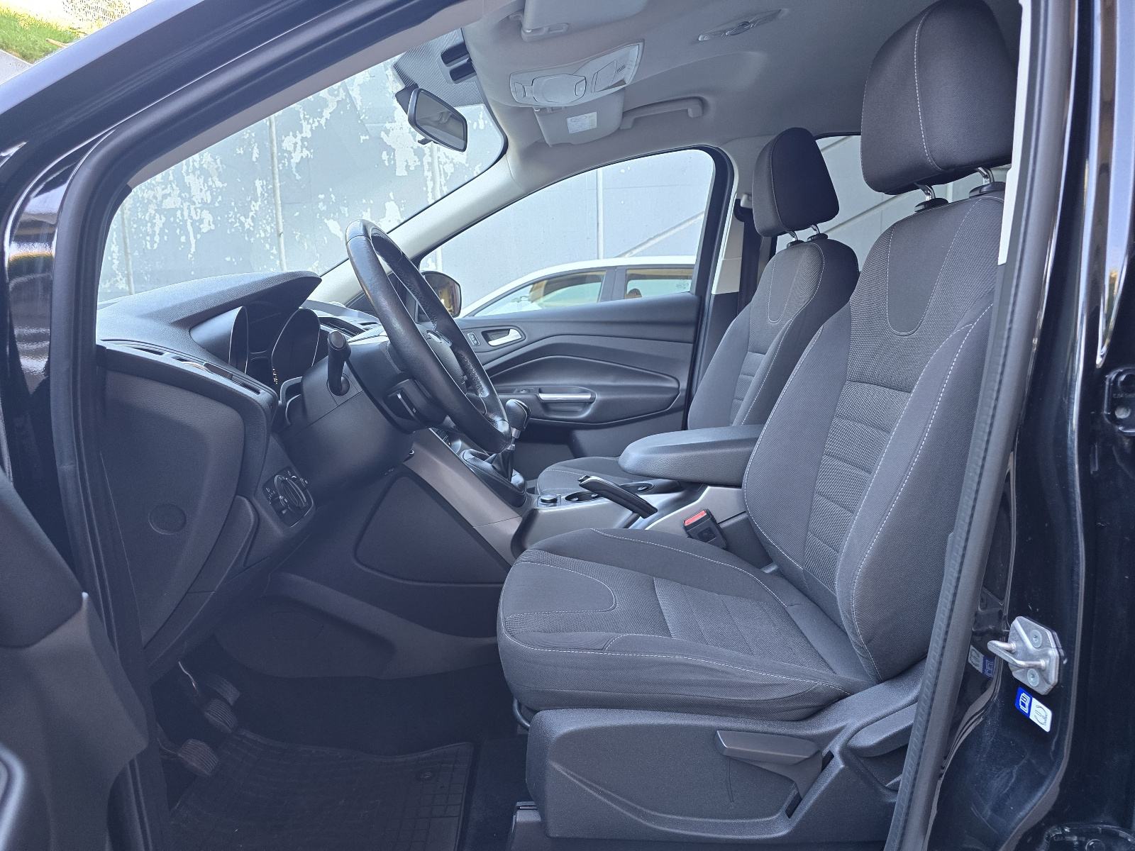 Ford Kuga 2,0 TDCi ⛔️SERVISIRAN+JAMSTVO⛔️, fotografija 14