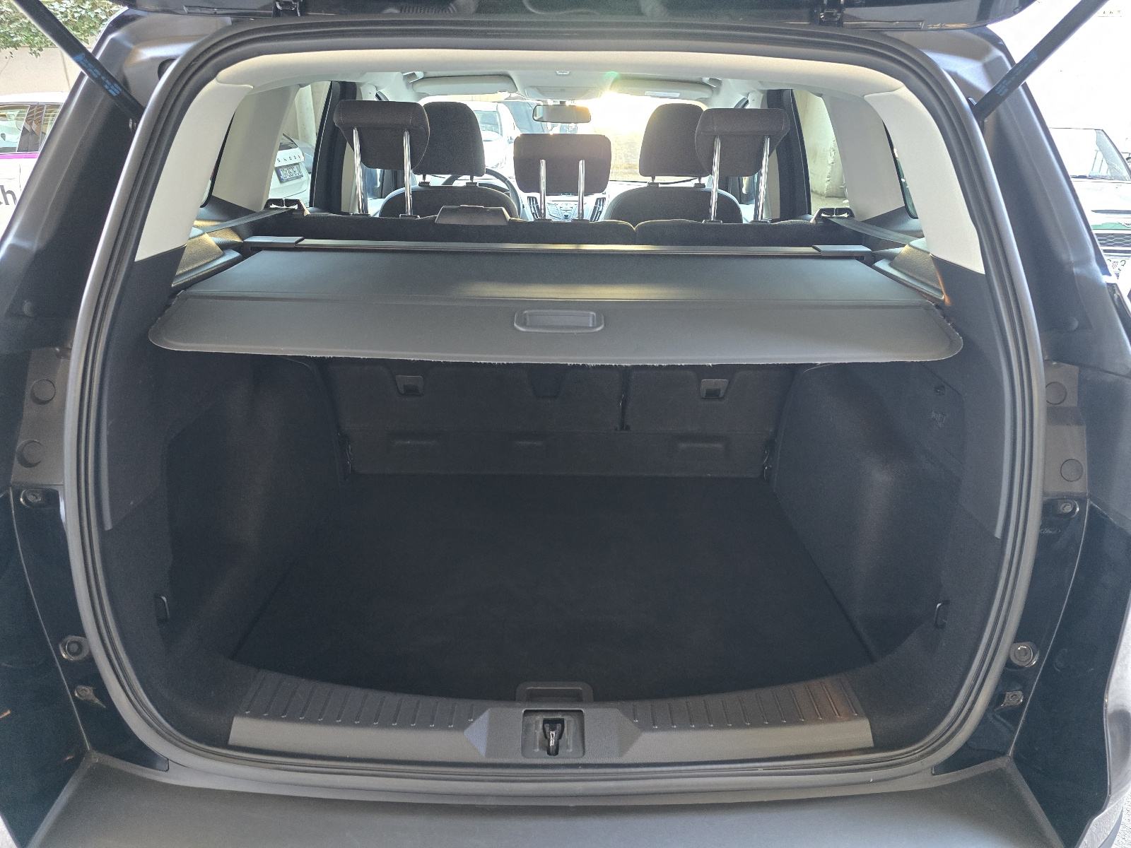 Ford Kuga 2,0 TDCi ⛔️SERVISIRAN+JAMSTVO⛔️, fotografija 8