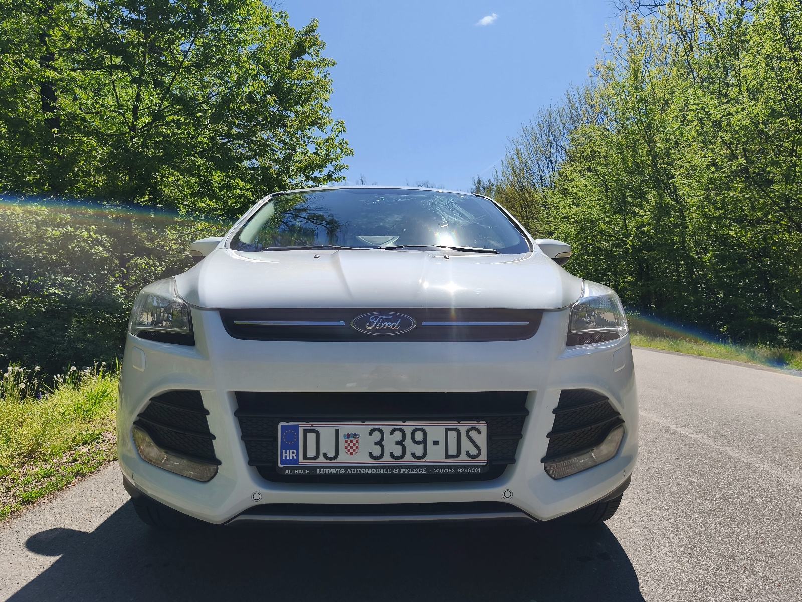 Ford Kuga 2WD 2,0, fotografija 2