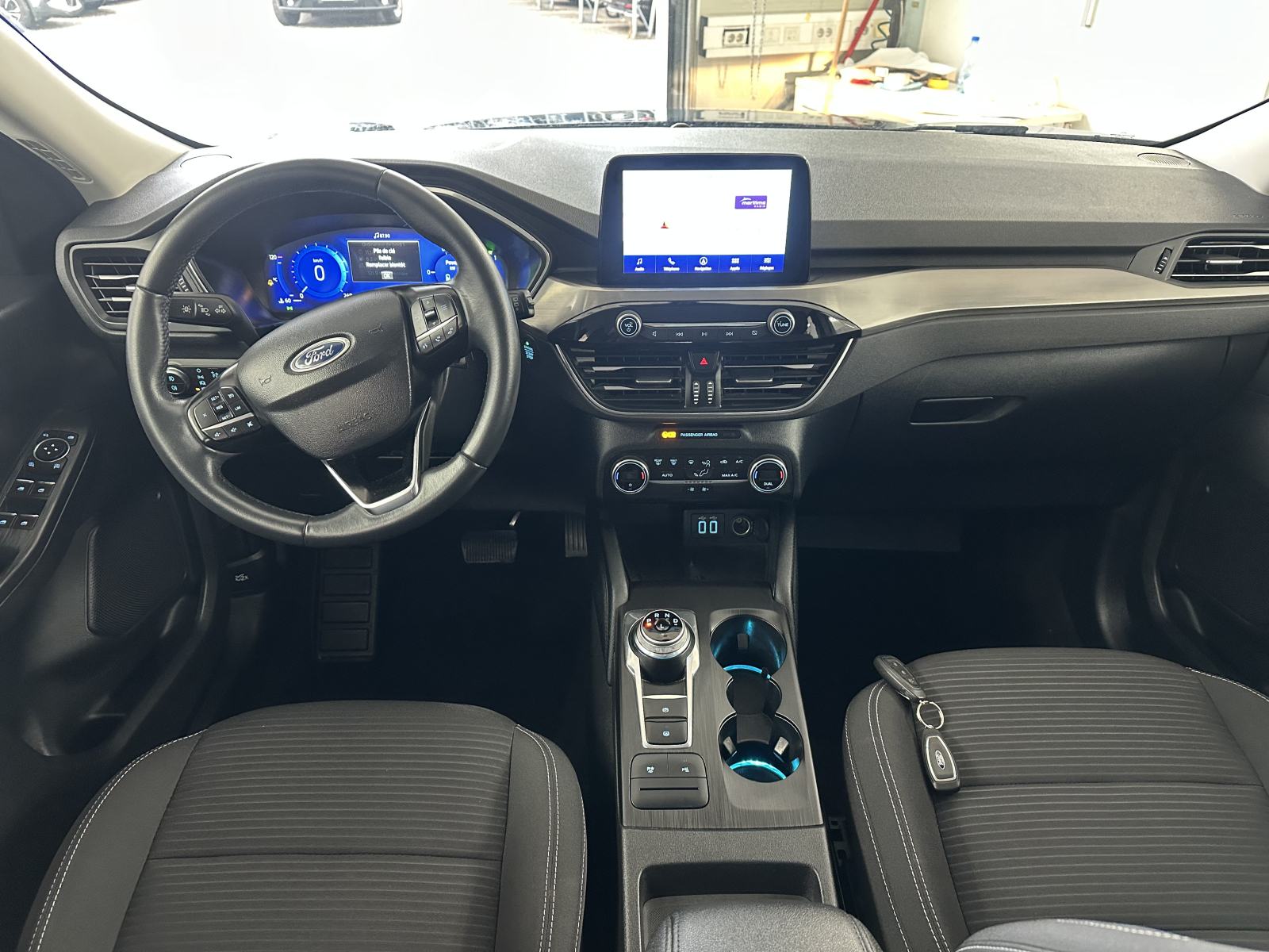 Ford Kuga Hybrid 2.5 190CV.KAMERA.NAVI.LED.SAMO 116.000 KM AUTOMATIK, fotografija 9