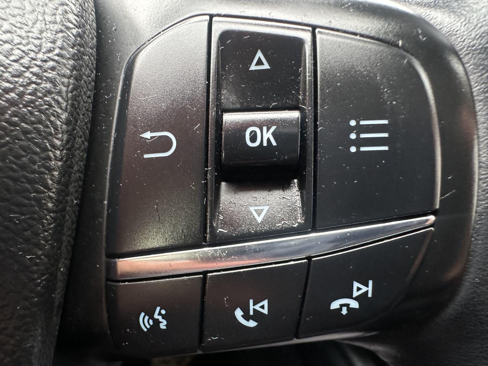 Ford Kuga Hybrid 2.5 190CV.KAMERA.NAVI.LED.SAMO 116.000 KM AUTOMATIK, fotografija 11