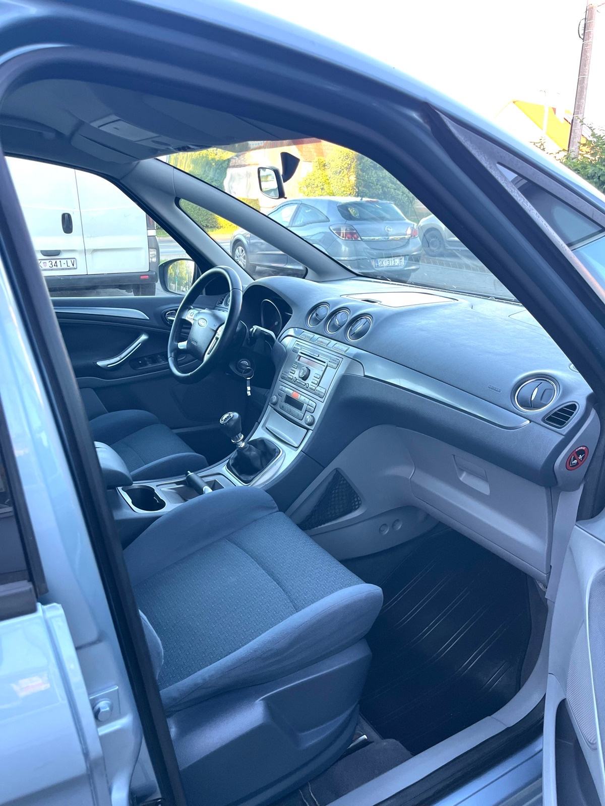 Ford S-Max 2,0 TDCI “SERVISNA/REG.05.mj.2027god” kupljen nov u HR…, fotografija 20