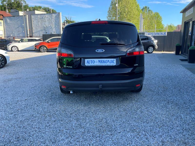 Ford S-Max 2,0 TDci*EDITION*NAPRAVLJEN VELIKI SERVIS*REG DO 02/2027, fotografija 5