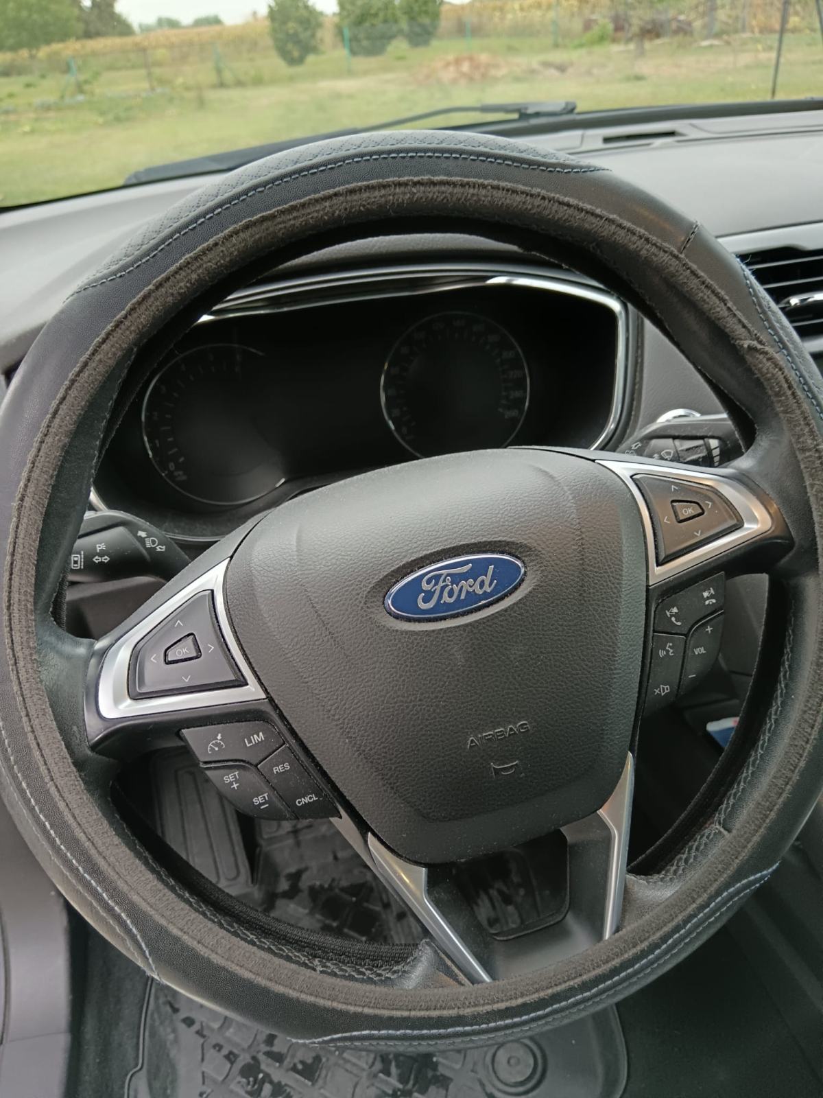 Ford Mondeo 1.5 TDCi, fotografija 14