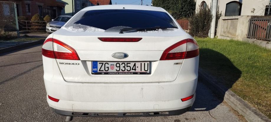 Ford Mondeo 1,8, fotografija 6