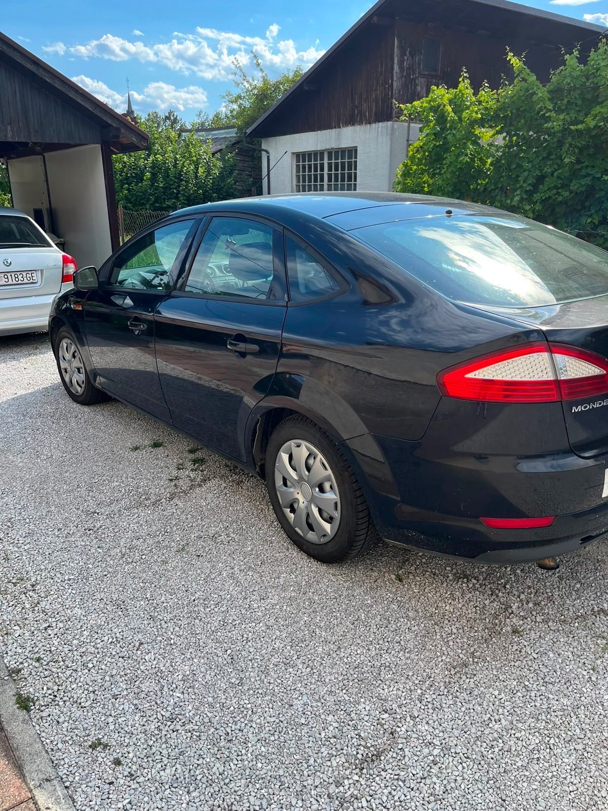 Ford Mondeo 2,0, fotografija 6