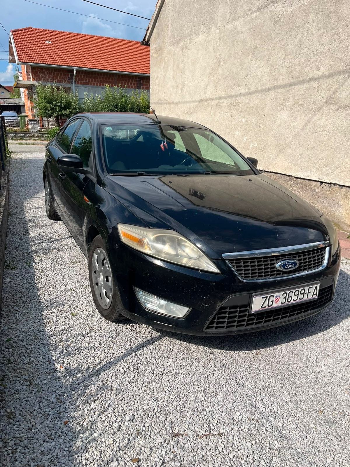 Ford Mondeo 2,0, fotografija 8