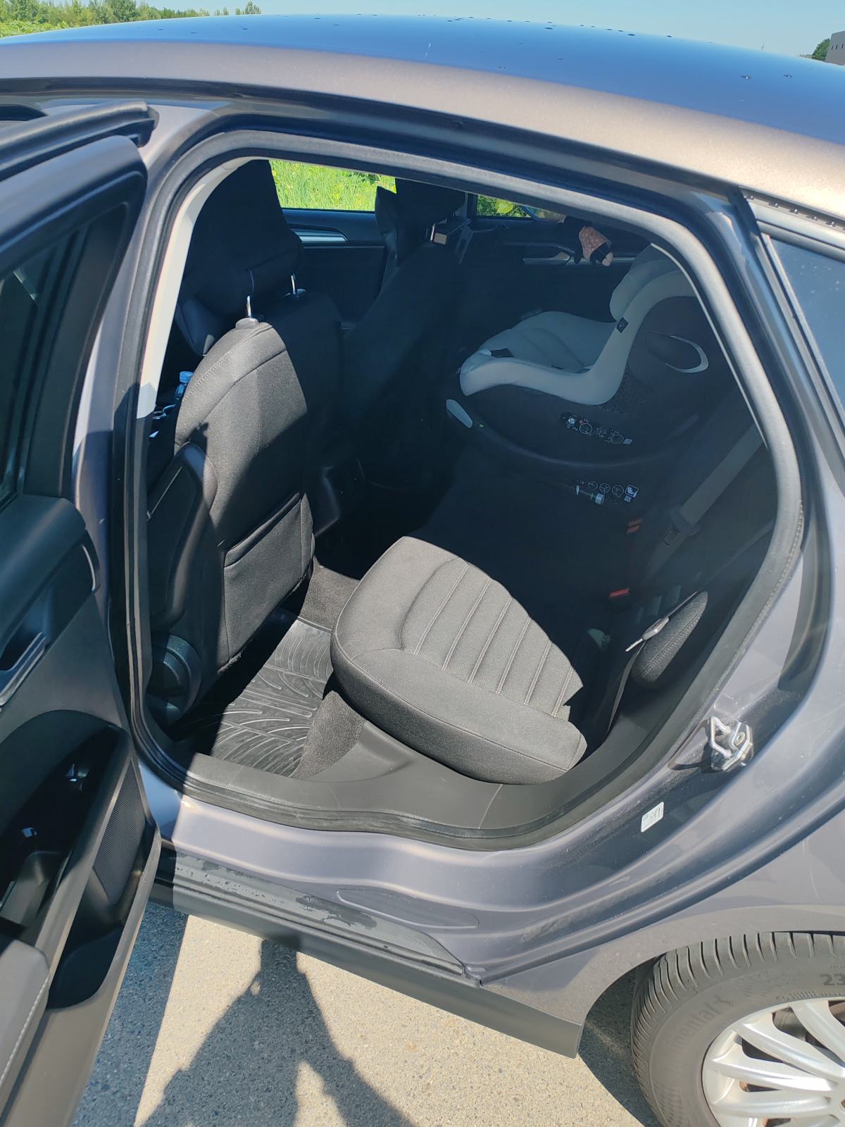 Ford Mondeo 2,0 TDCi Powershift Automatik, fotografija 5