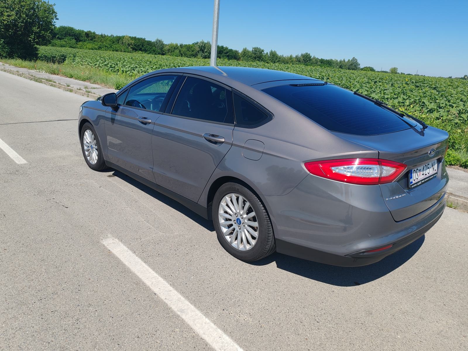 Ford Mondeo 2,0 TDCi Powershift Automatik, fotografija 11
