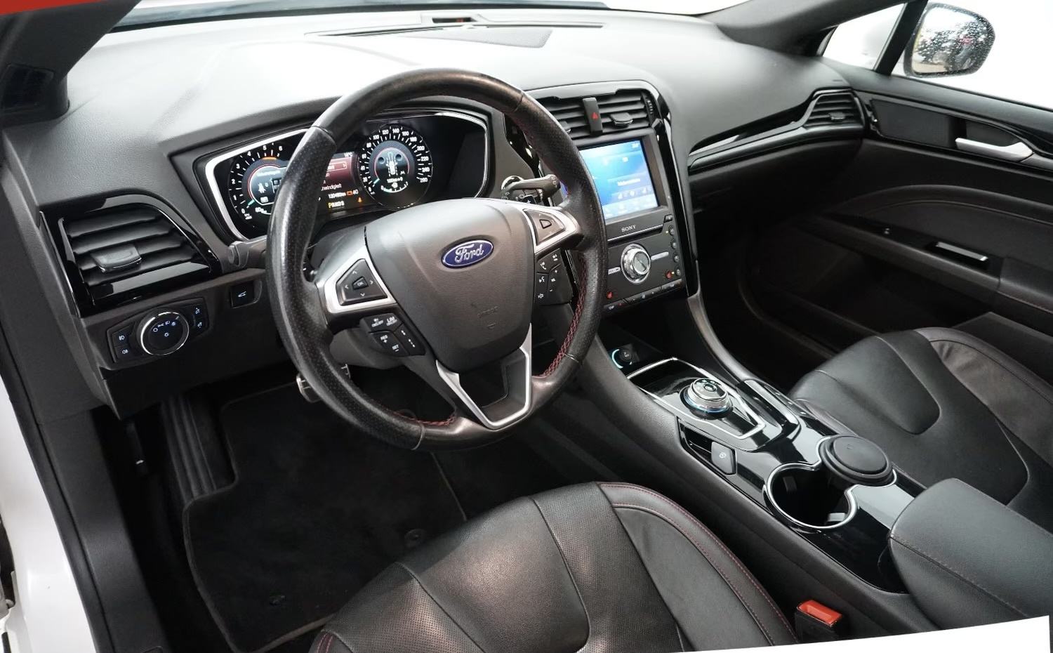 Ford Mondeo Karavan 2,0 automatik, fotografija 8
