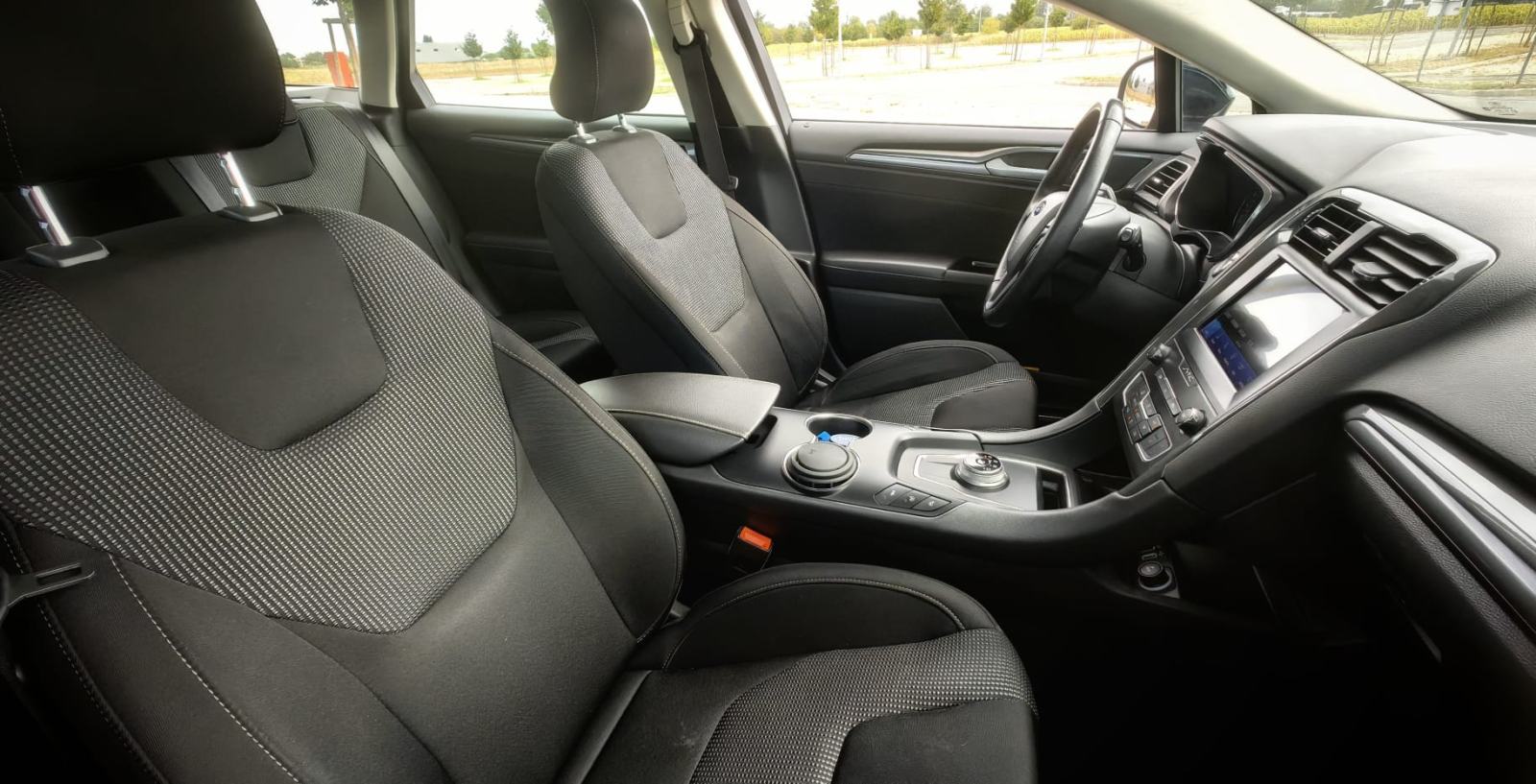 Ford Mondeo Karavan 2,0 EcoBlue Titanium automatik, fotografija 9