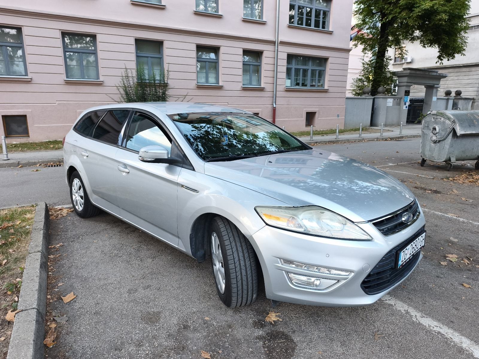 Ford Mondeo Karavan 2.0 TDCi, registriran 05/2027, nove gume, 2. vlasn, fotografija 6