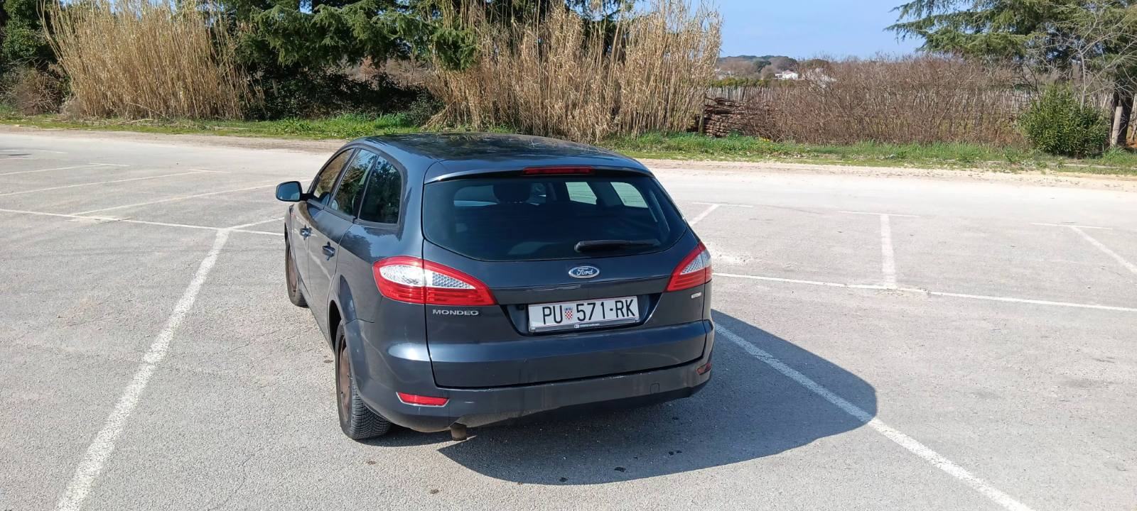 Ford Mondeo Karavan 2,0, fotografija 3