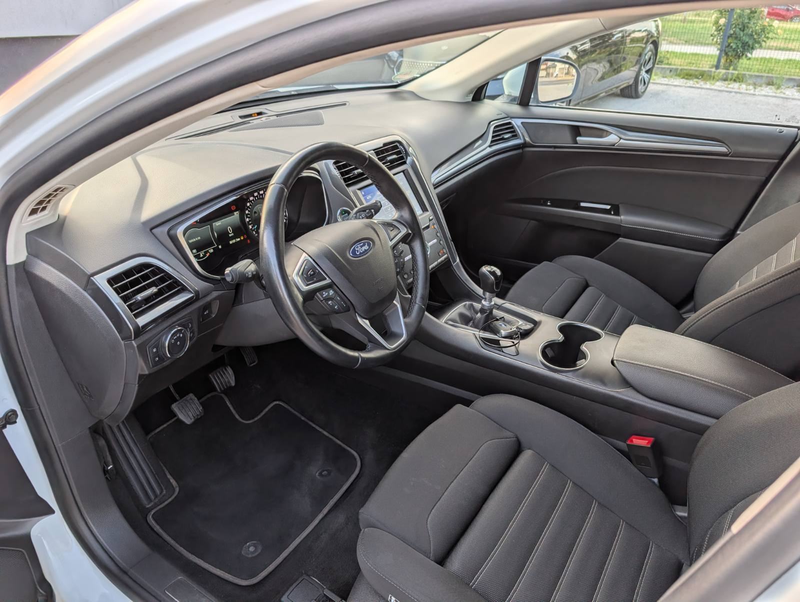 Ford Mondeo Karavan 2,0 TDCi Titanium, fotografija 8