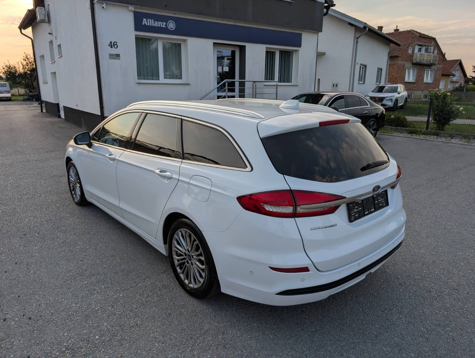 Ford Mondeo Karavan 2,0 TDCi Titanium, fotografija 5